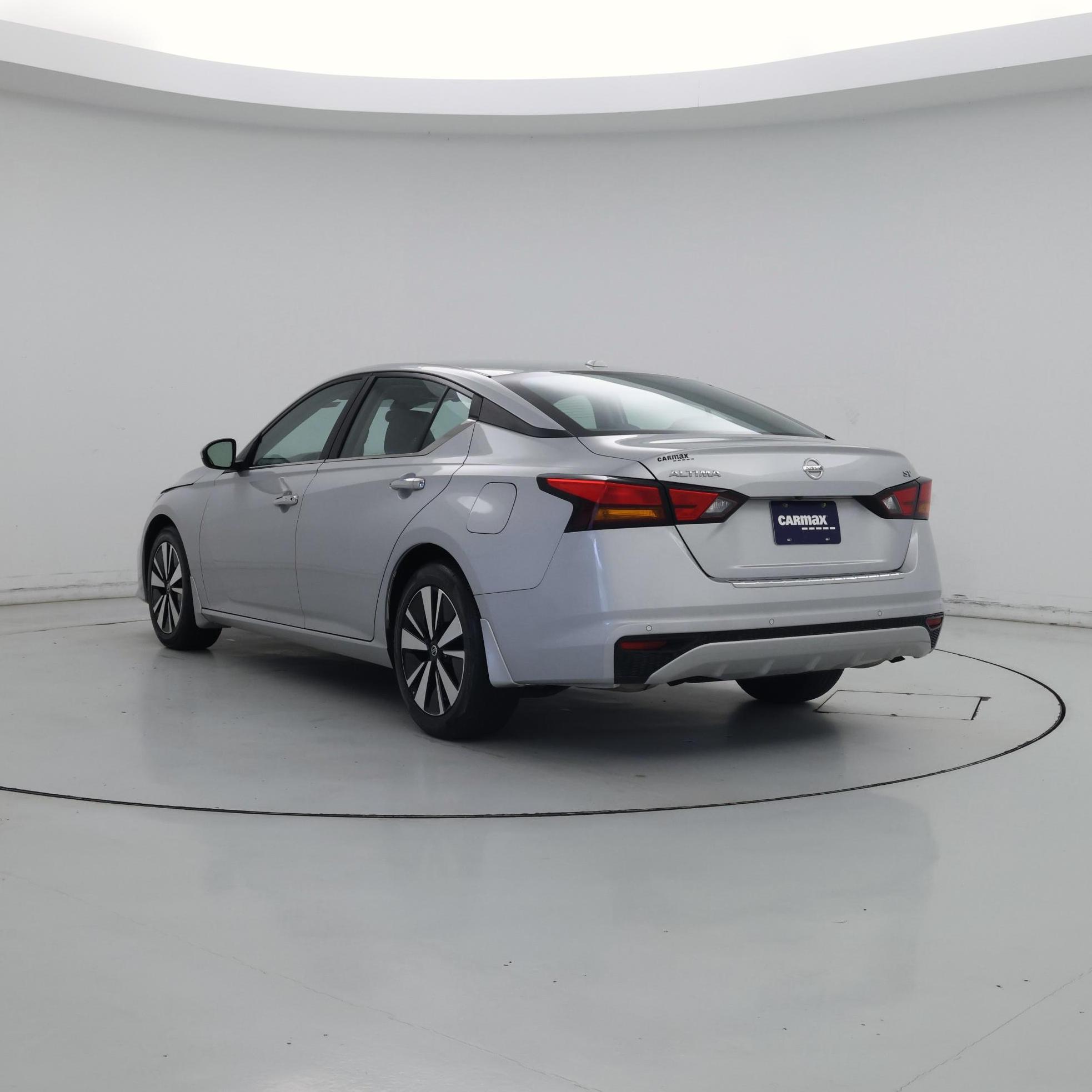 Thumbnail: 2022 Nissan Altima - 2