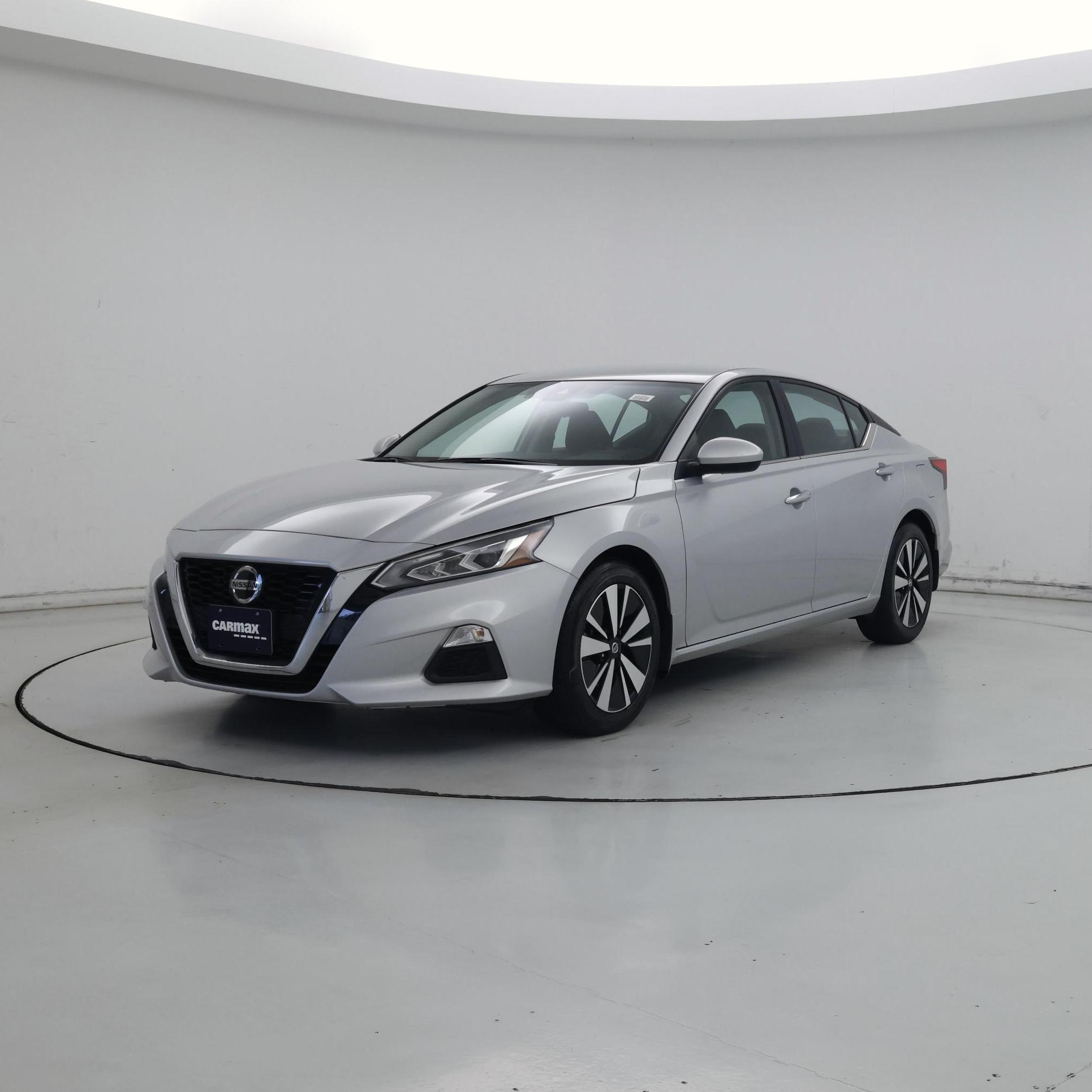 Thumbnail: 2022 Nissan Altima - 4