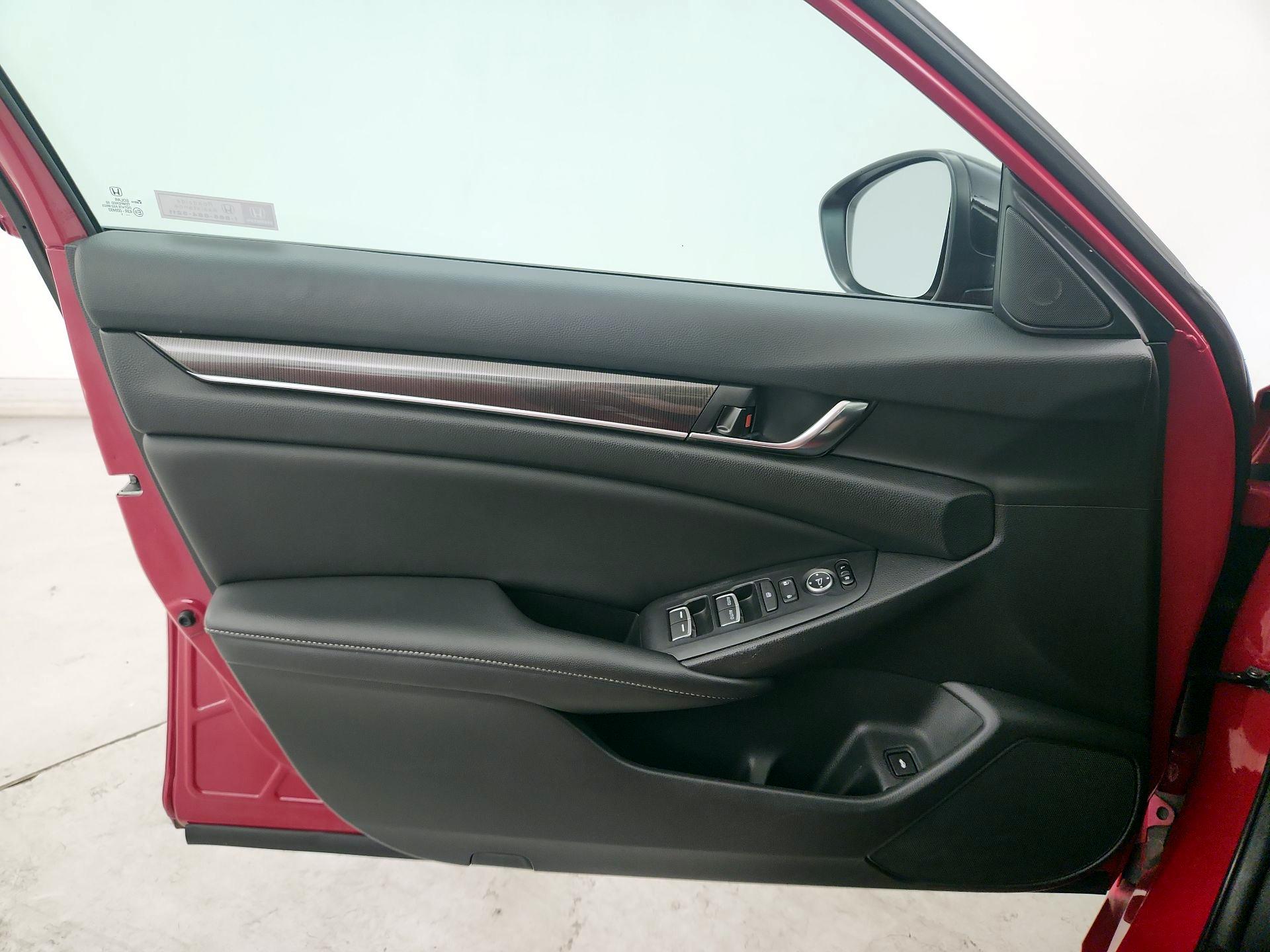 Thumbnail: 2021 Honda Accord - 12