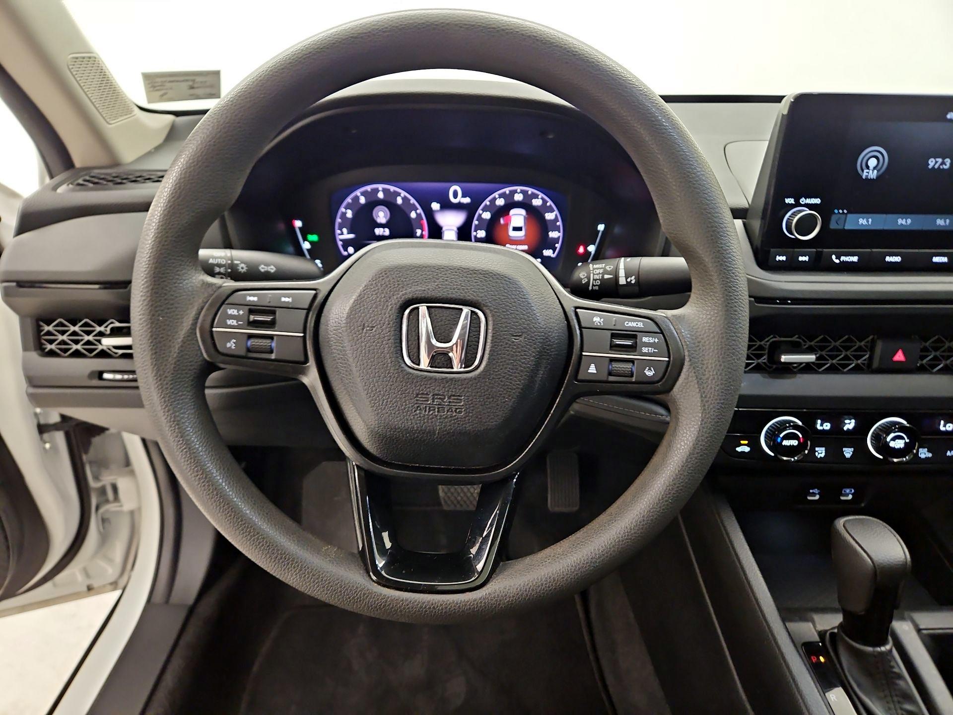 Thumbnail: 2023 Honda Accord - 10