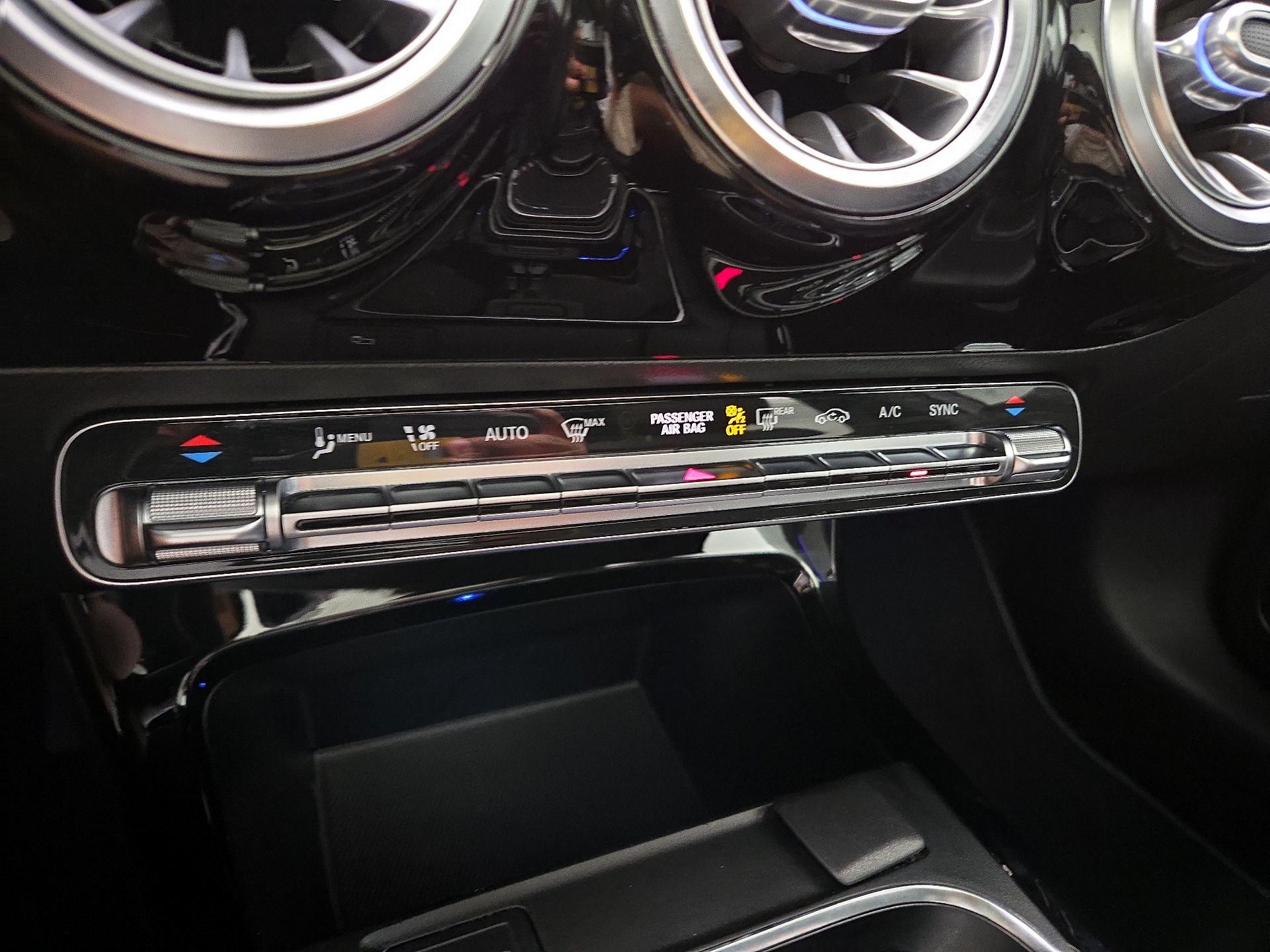 Thumbnail: 2021 Mercedes-Benz A-Class - 16