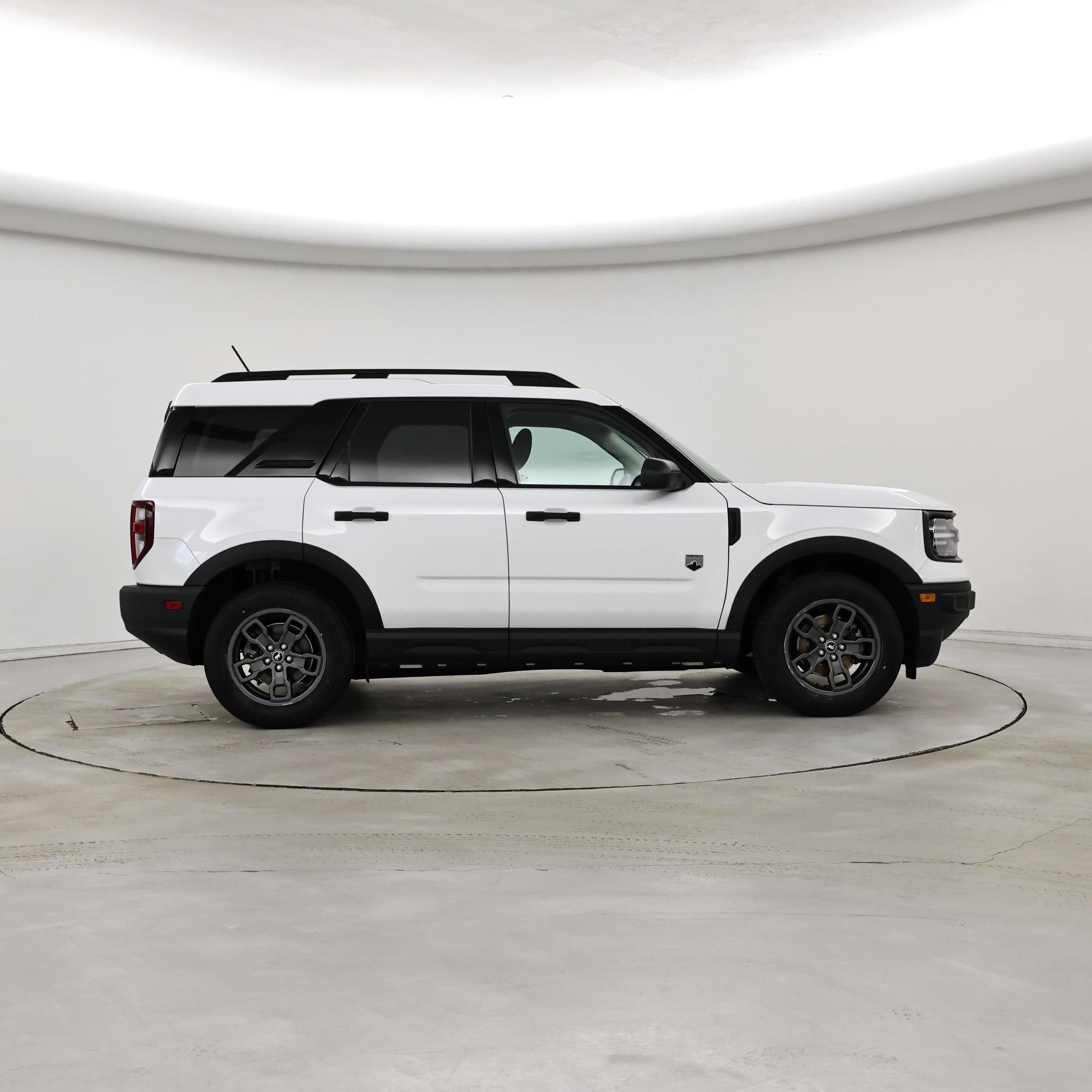 Thumbnail: 2022 Ford Bronco Sport - 7
