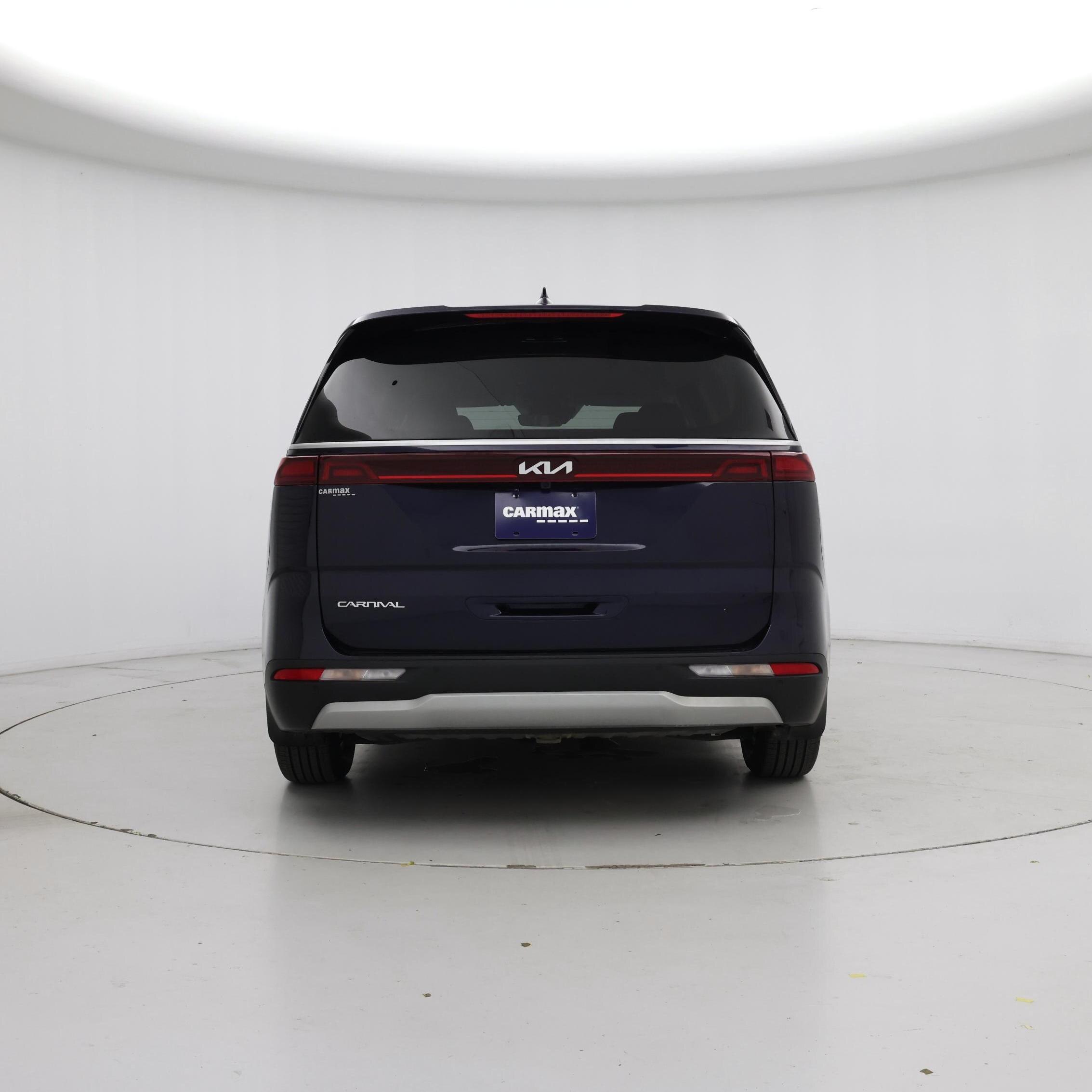 Thumbnail: 2023 Kia Carnival - 6