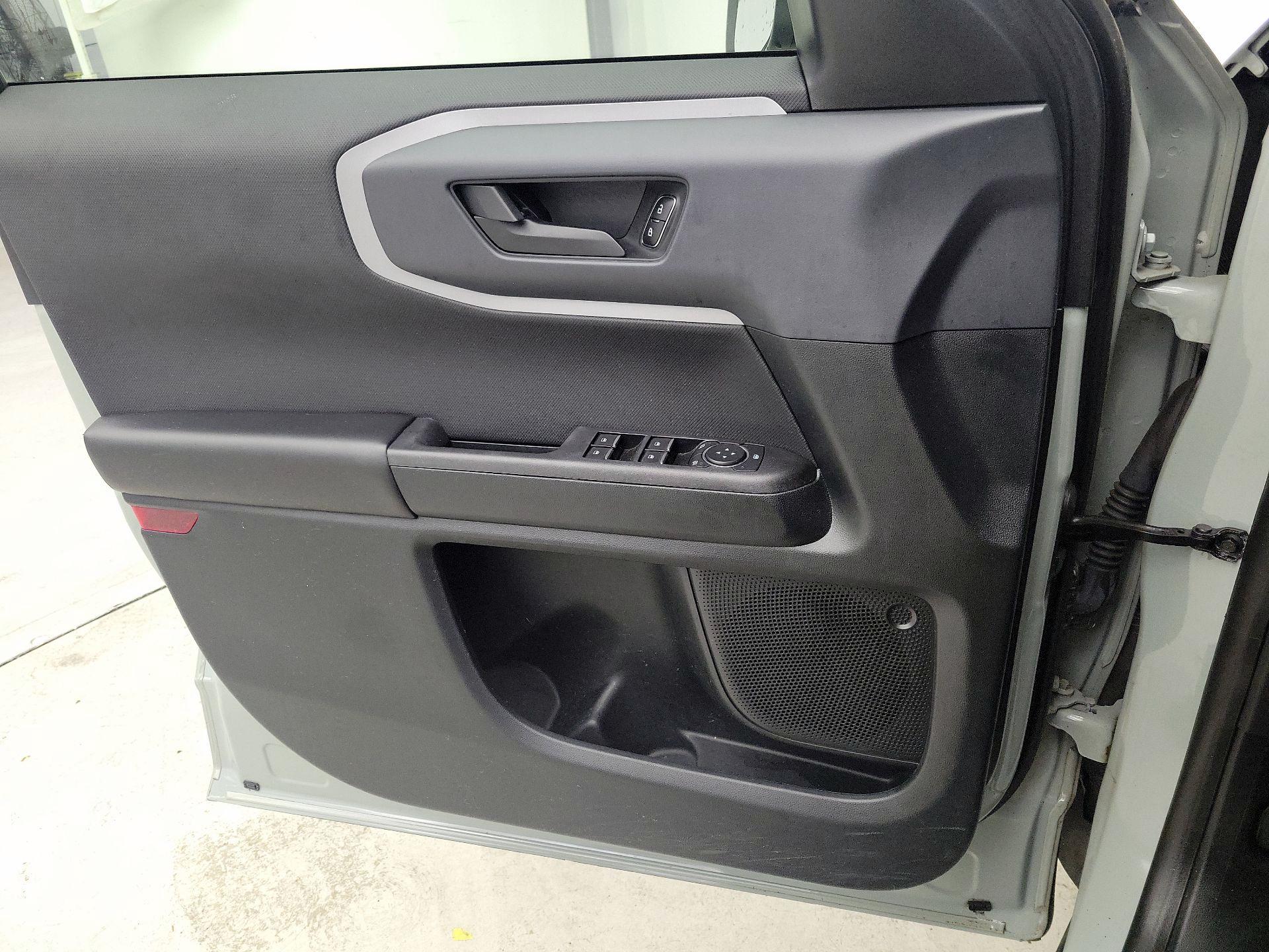 Thumbnail: 2021 Ford Bronco Sport - 12