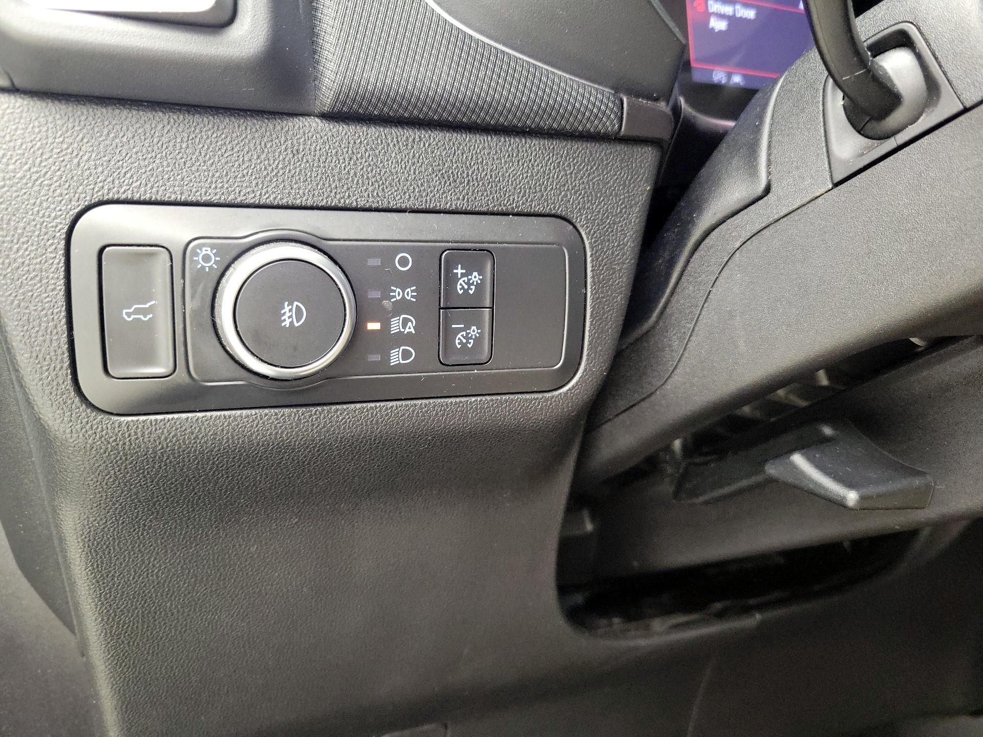 Thumbnail: 2021 Ford Bronco Sport - 13