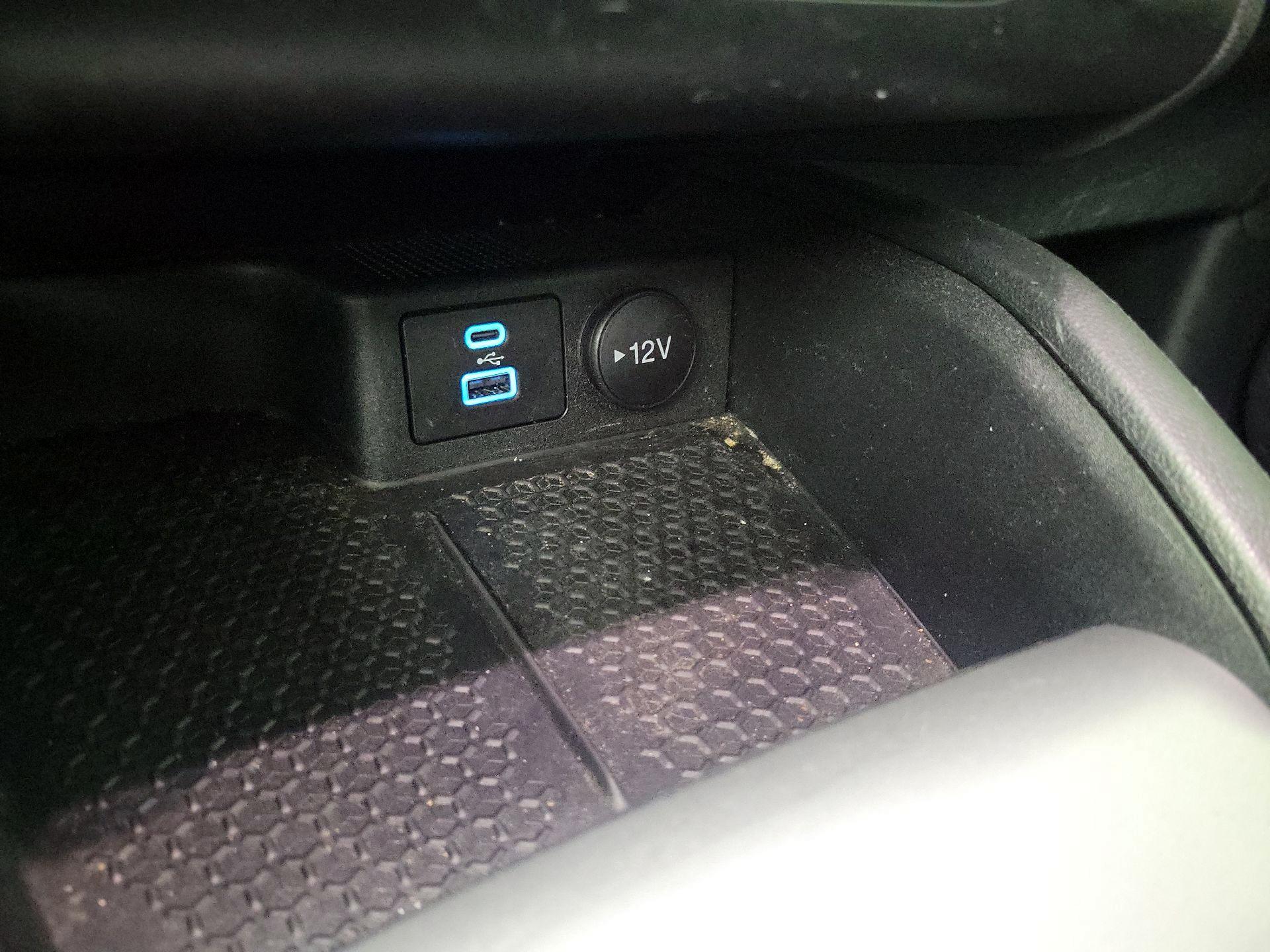 Thumbnail: 2021 Ford Bronco Sport - 18