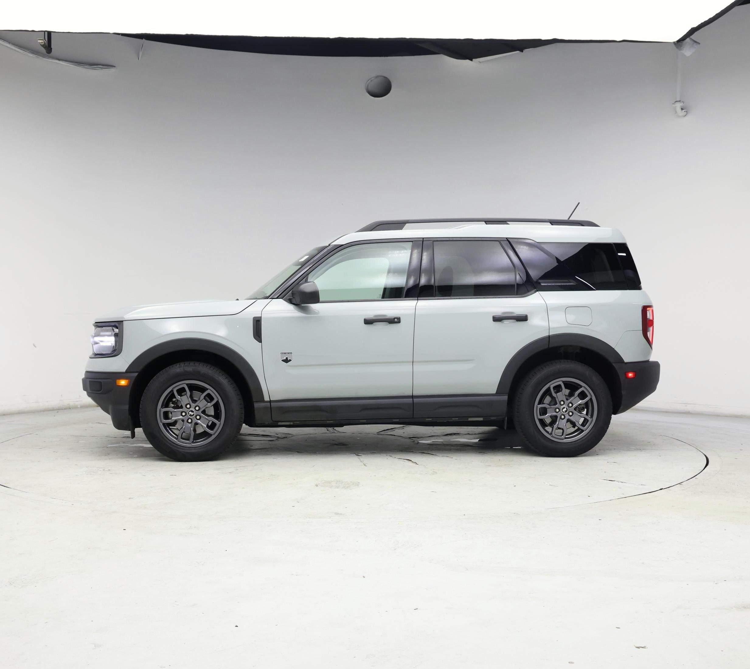 Thumbnail: 2021 Ford Bronco Sport - 3