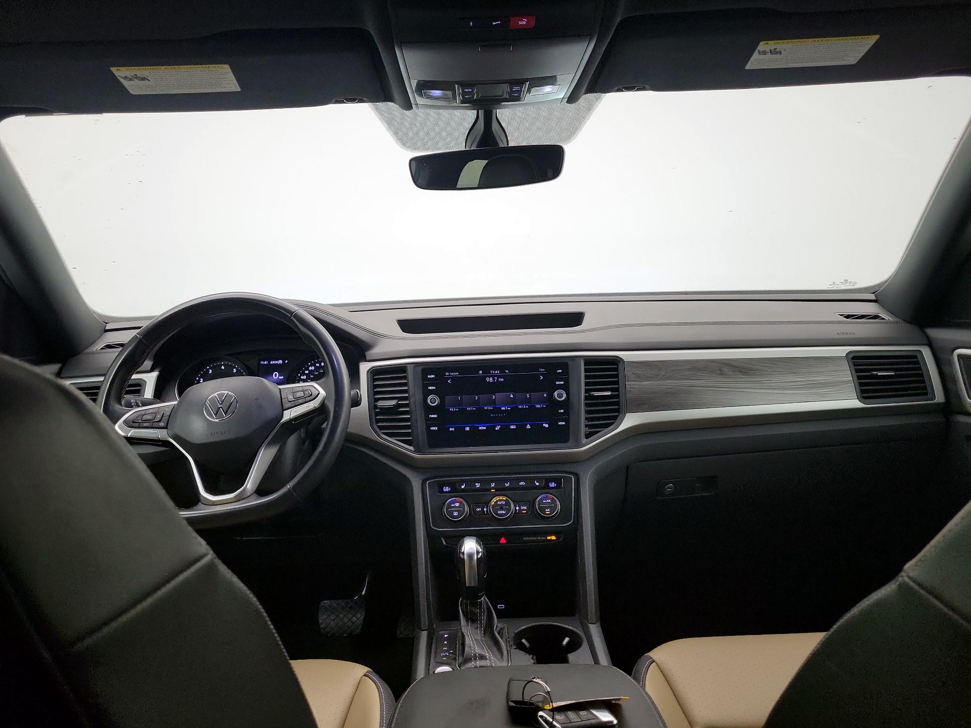 Thumbnail: 2021 Volkswagen Atlas - 9