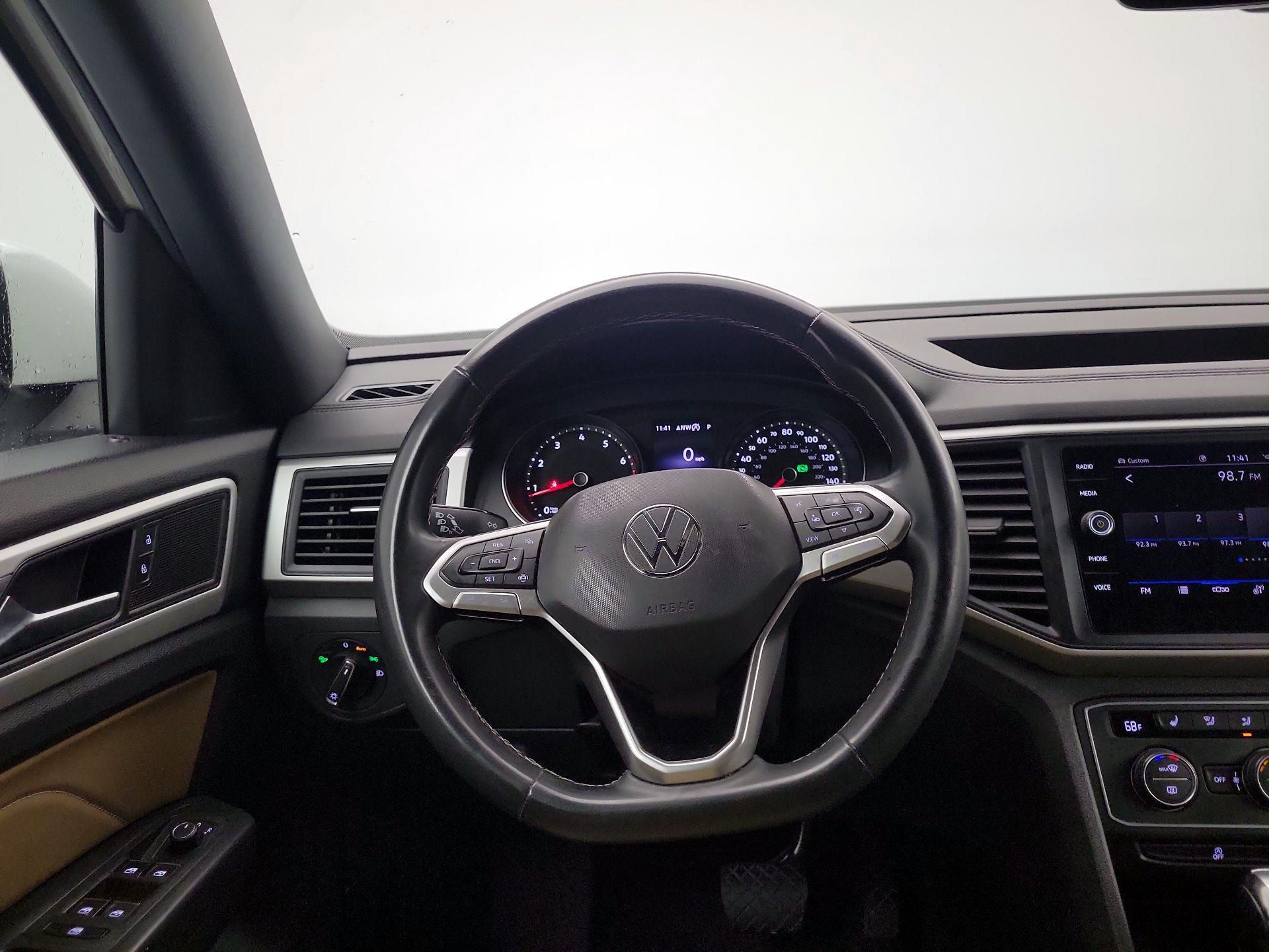Thumbnail: 2021 Volkswagen Atlas - 10