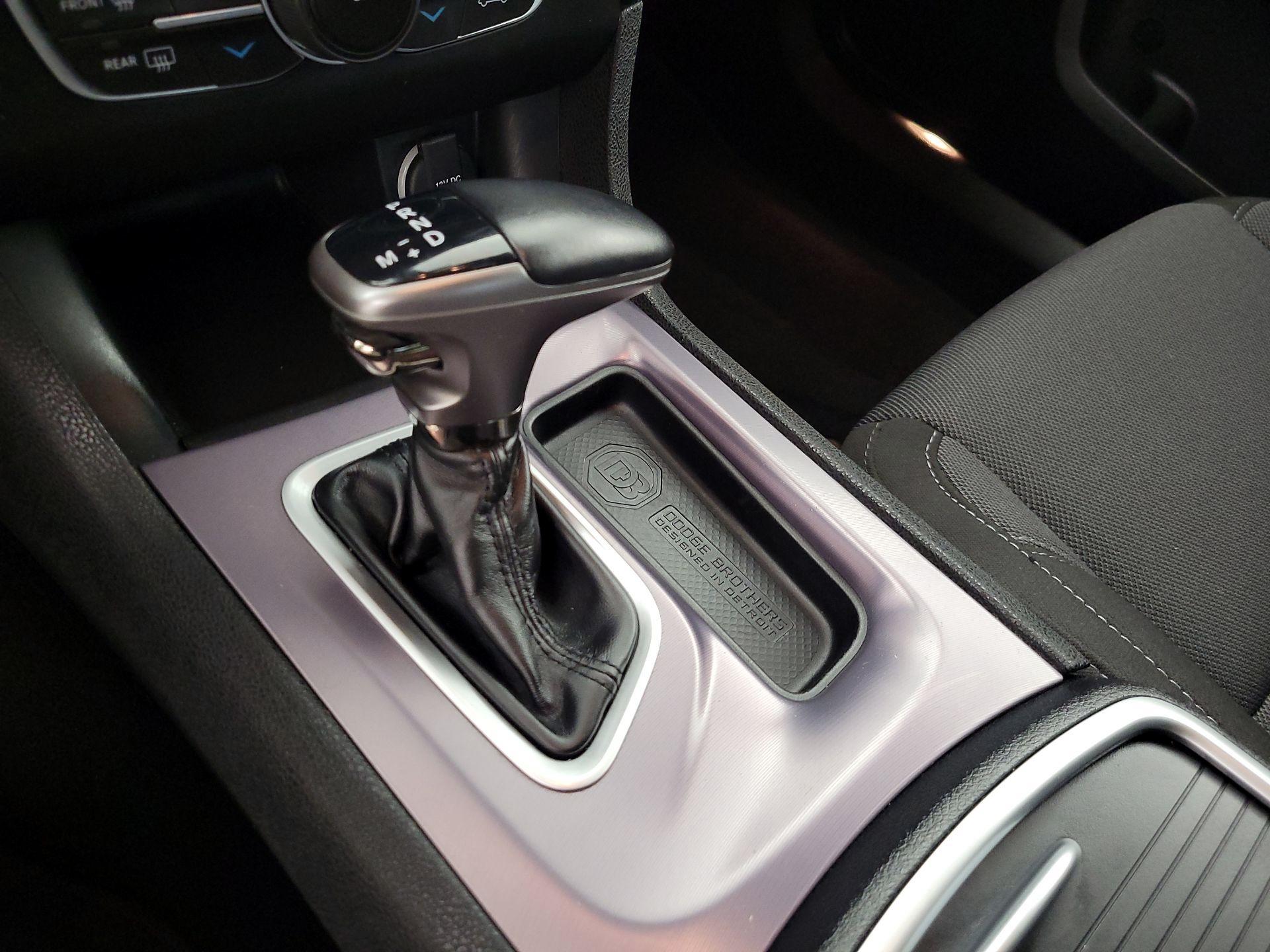 Thumbnail: 2020 Dodge Charger - 17