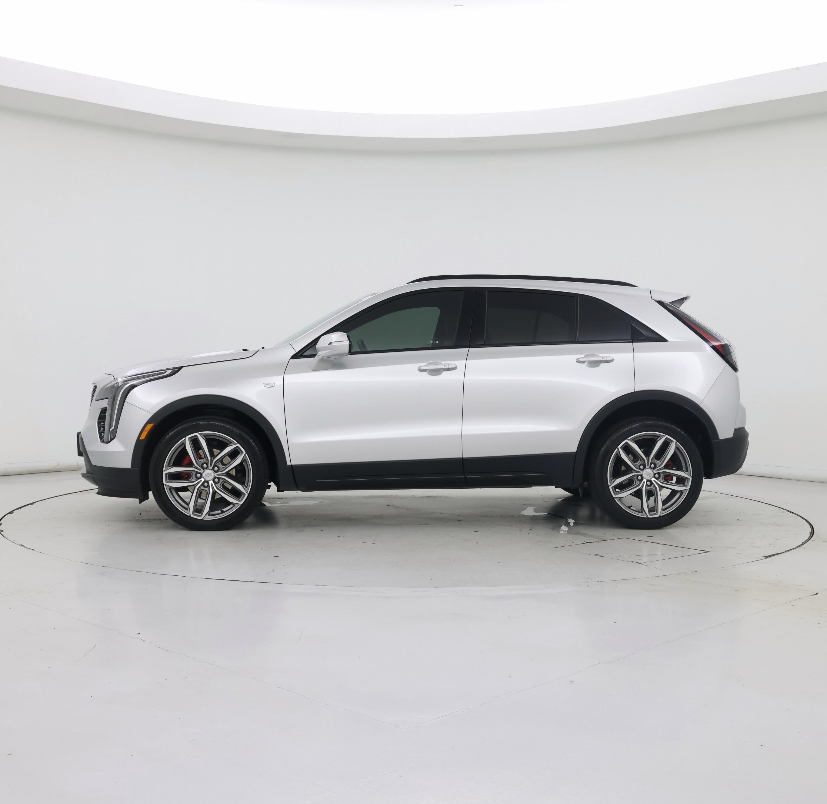 Thumbnail: 2021 Cadillac XT4 - 3