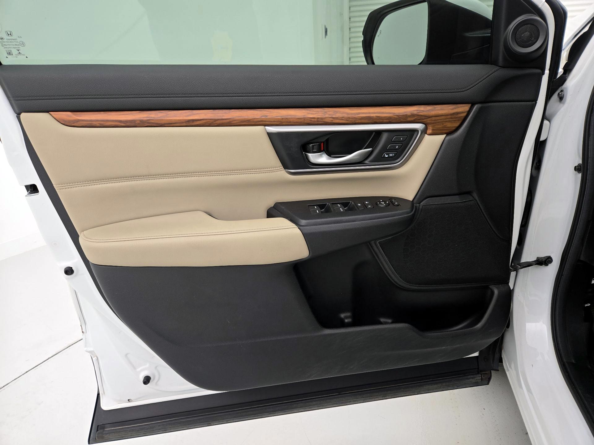 Thumbnail: 2019 Honda CR-V - 12
