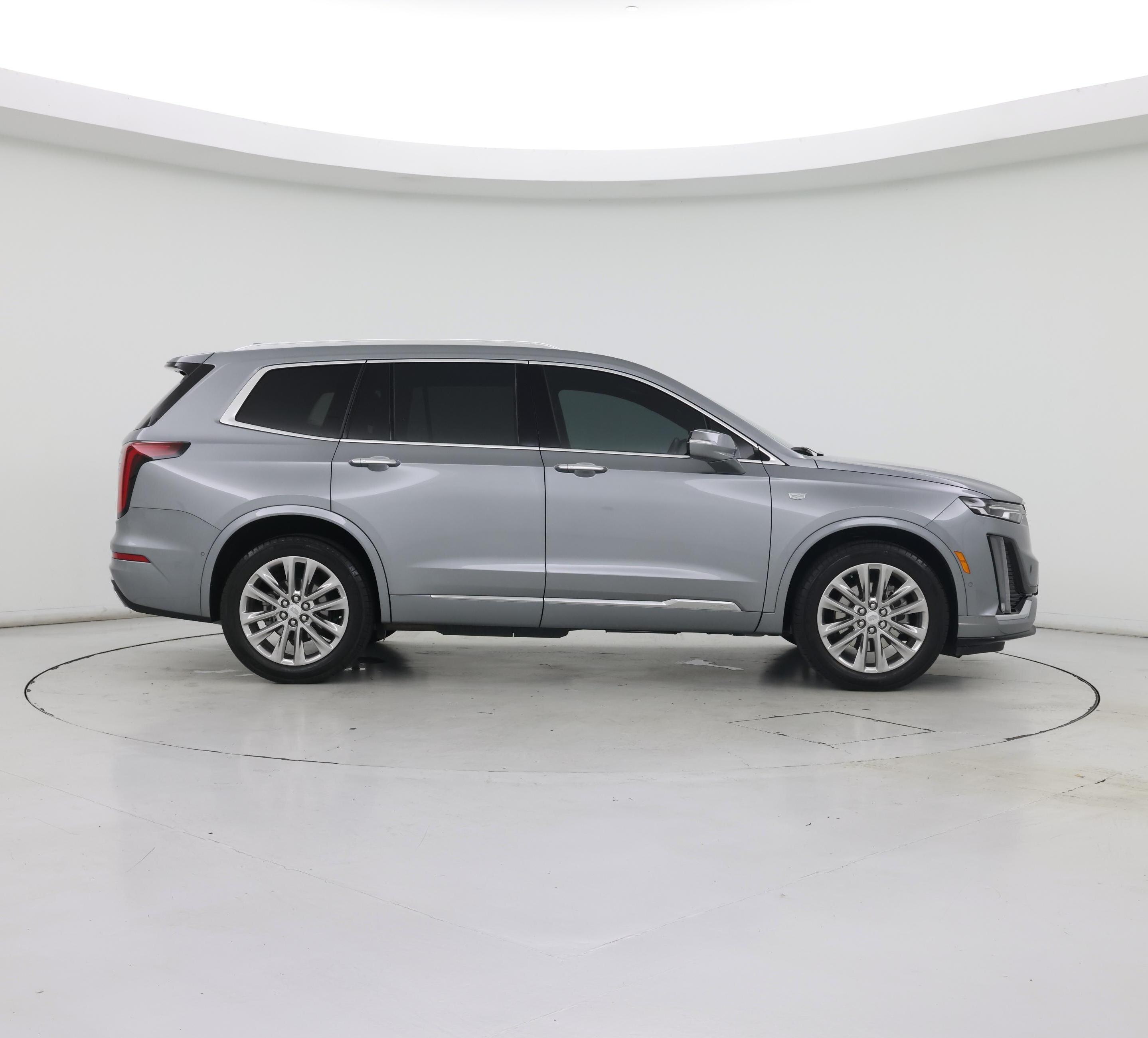 Thumbnail: 2023 Cadillac XT6 - 7