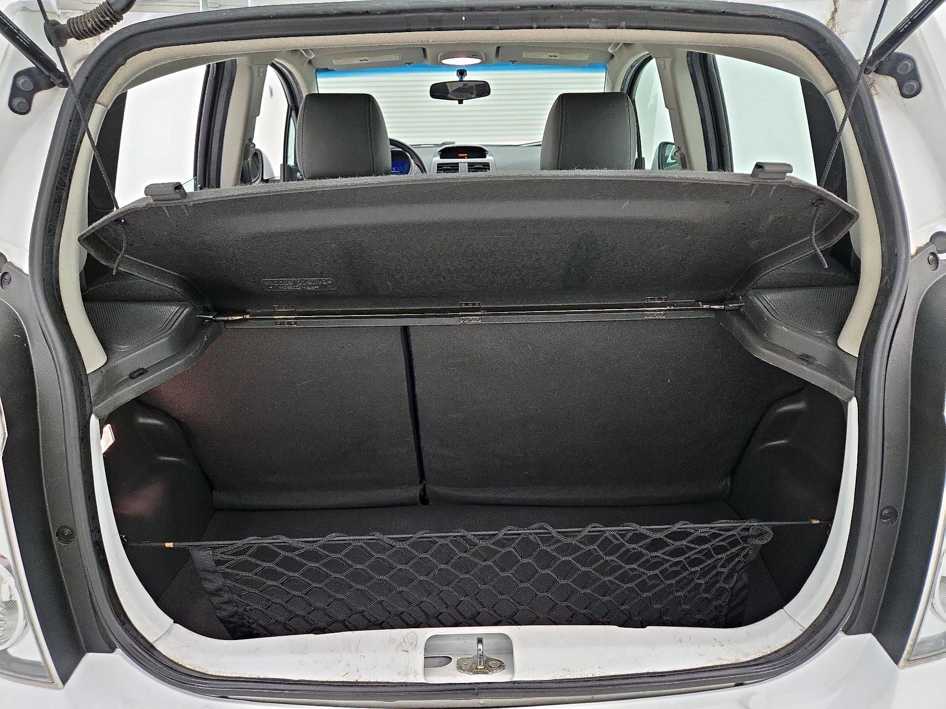 Thumbnail: 2015 Chevrolet Spark - 17