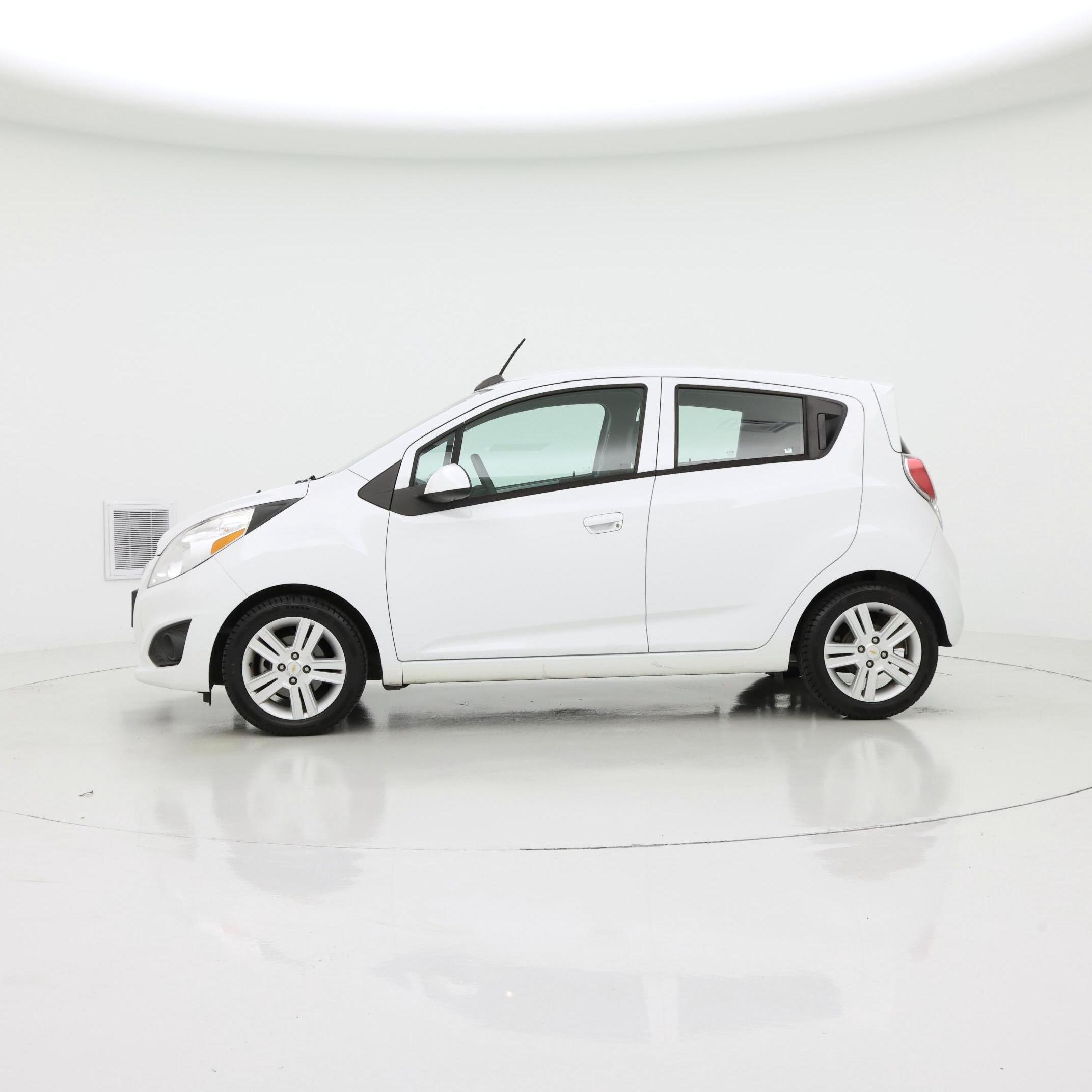Thumbnail: 2015 Chevrolet Spark - 3