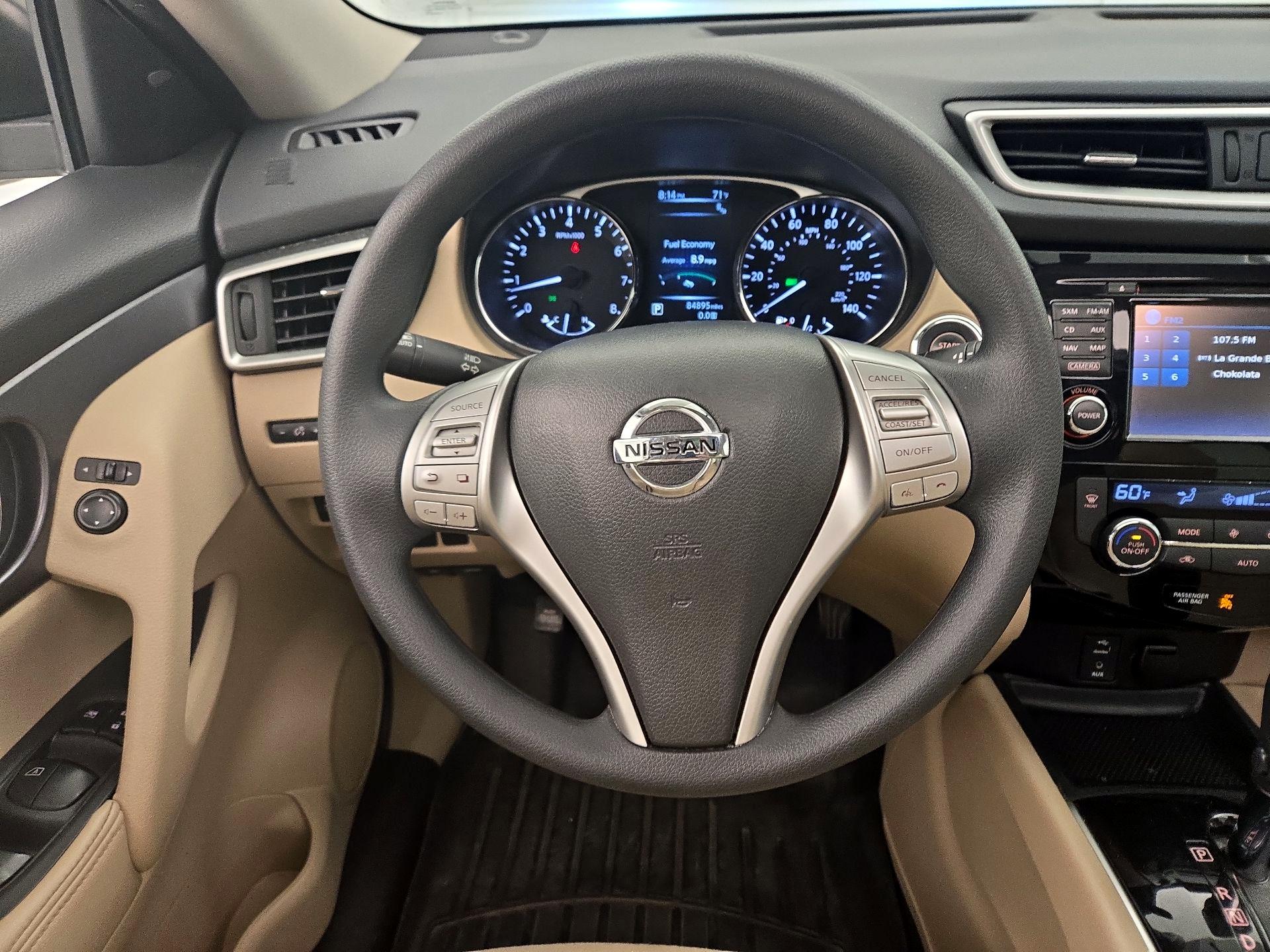 Thumbnail: 2016 Nissan Rogue - 10
