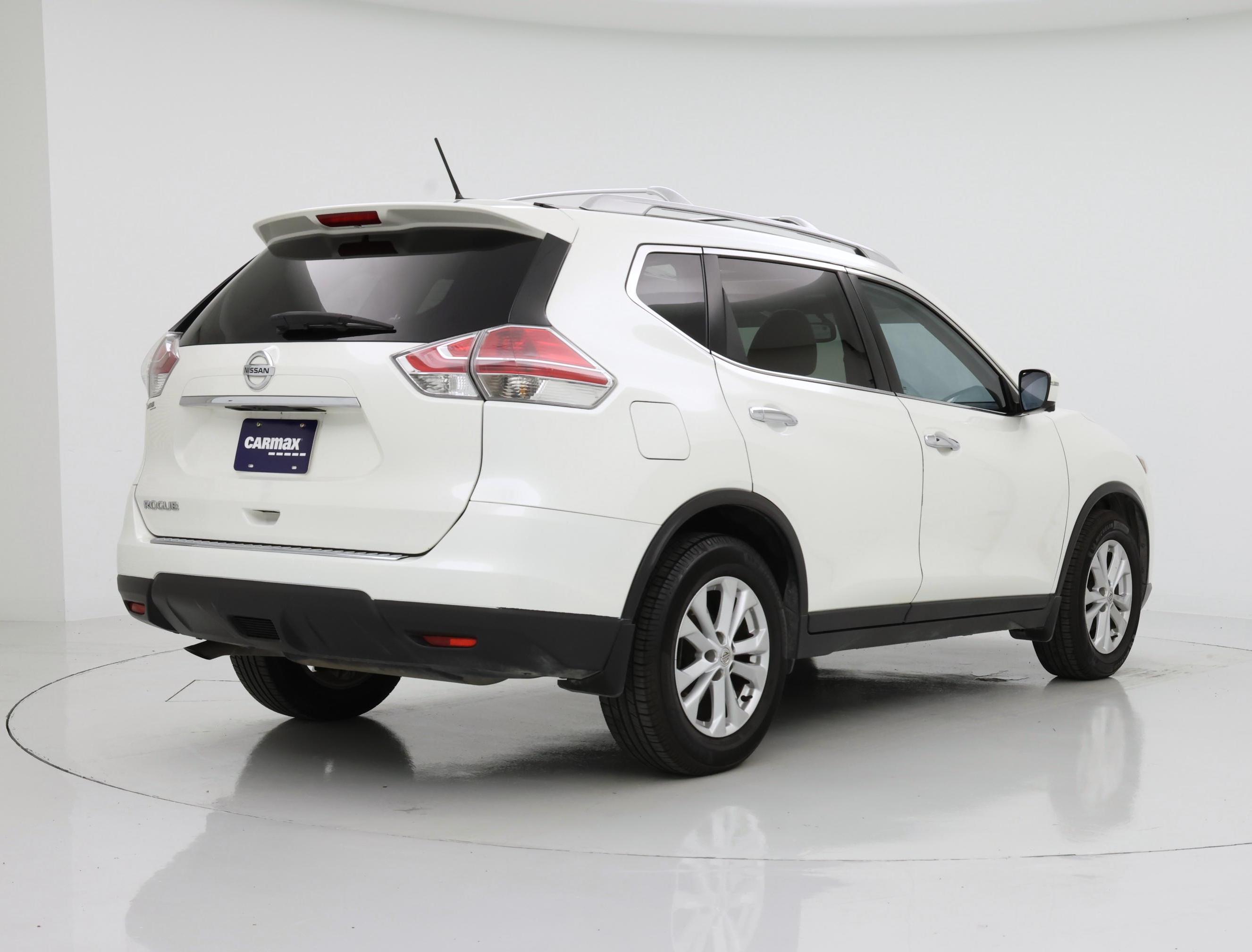 Thumbnail: 2016 Nissan Rogue - 8