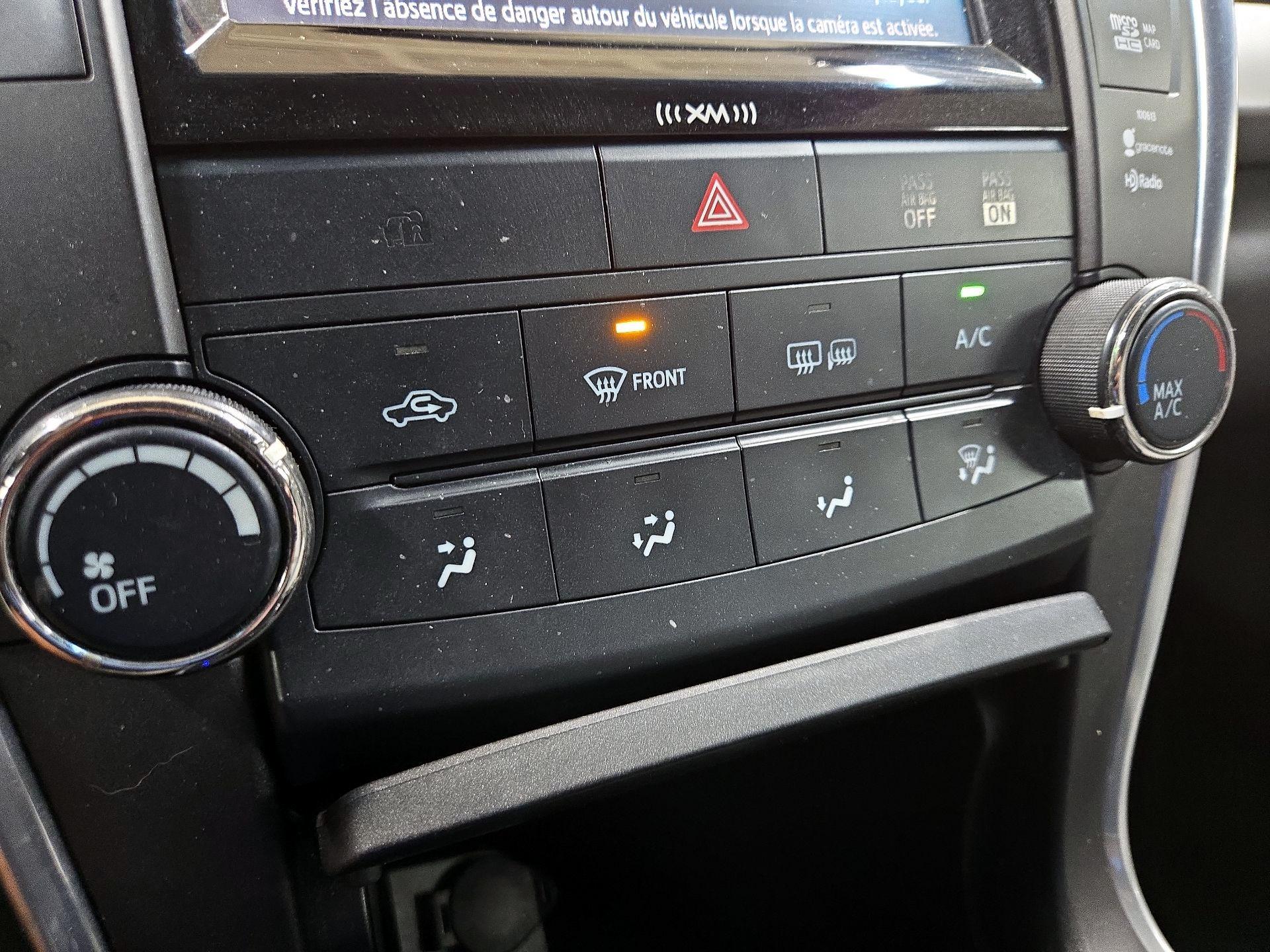 Thumbnail: 2016 Toyota Camry - 15