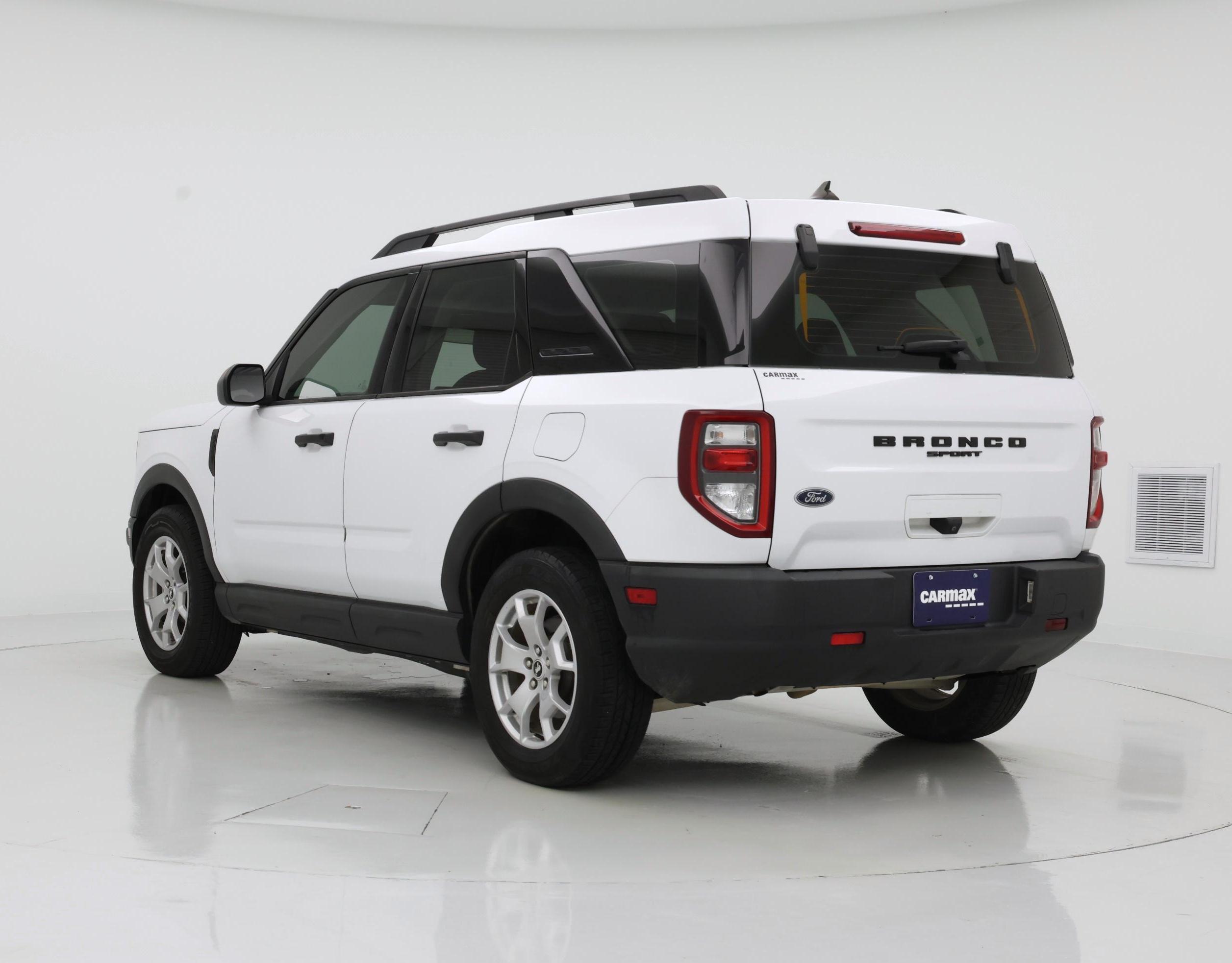 Thumbnail: 2021 Ford Bronco Sport - 2