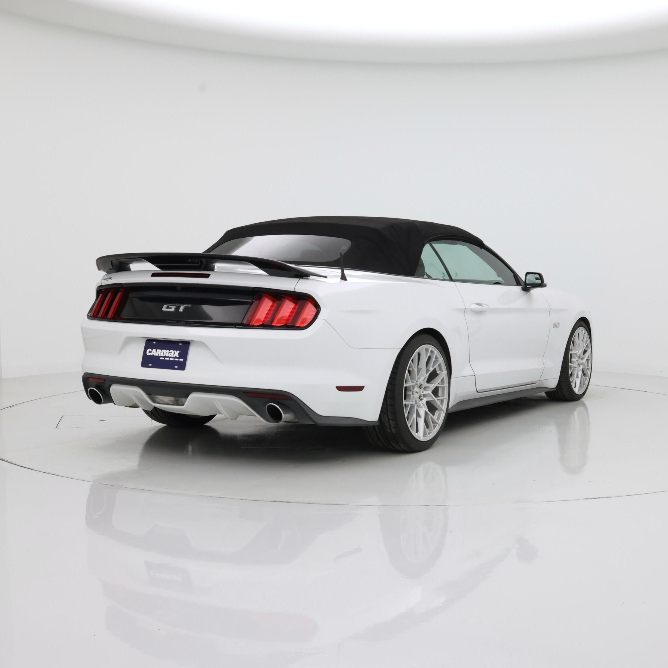 Thumbnail: 2017 Ford Mustang - 8