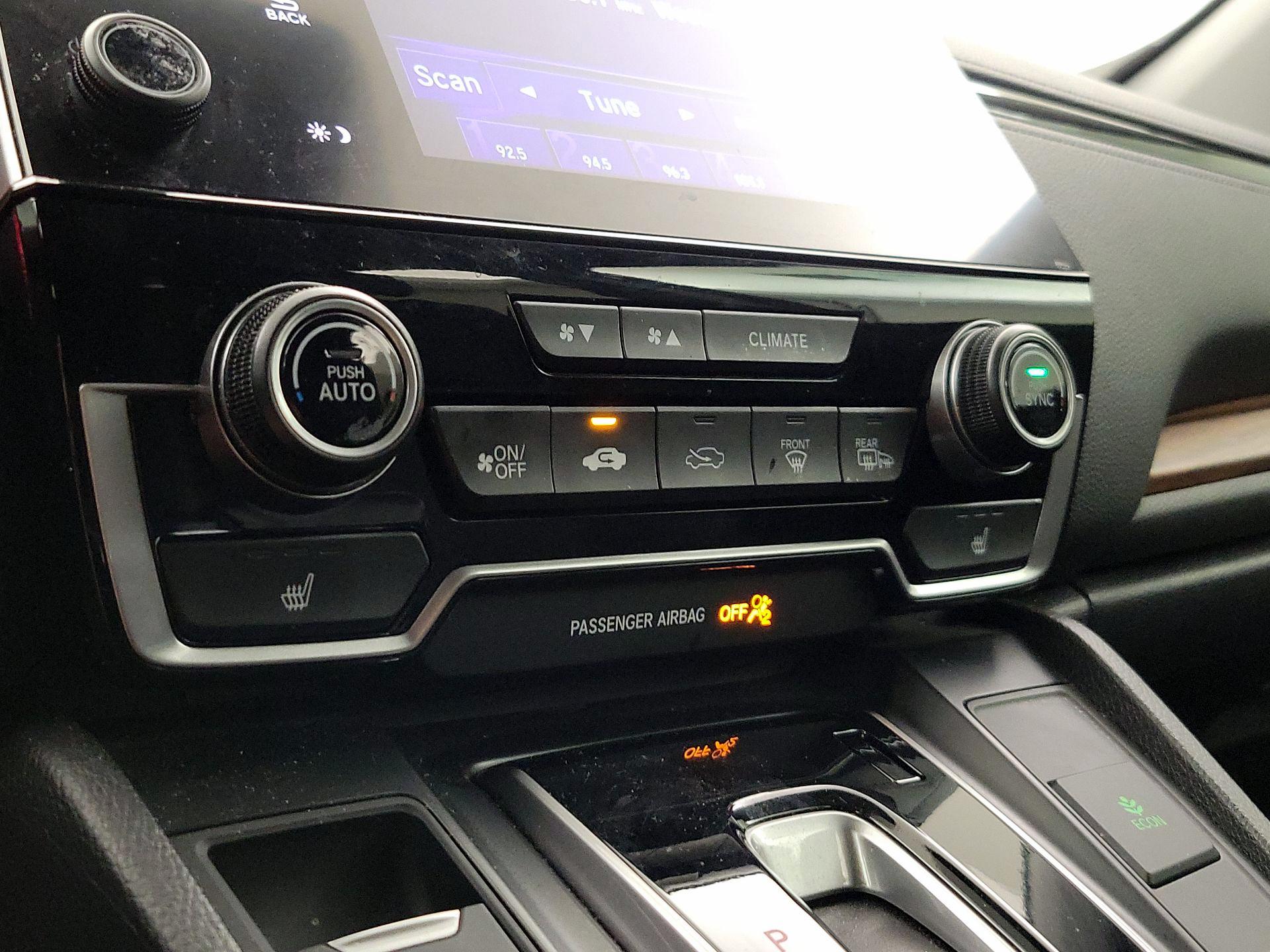 Thumbnail: 2019 Honda CR-V - 16