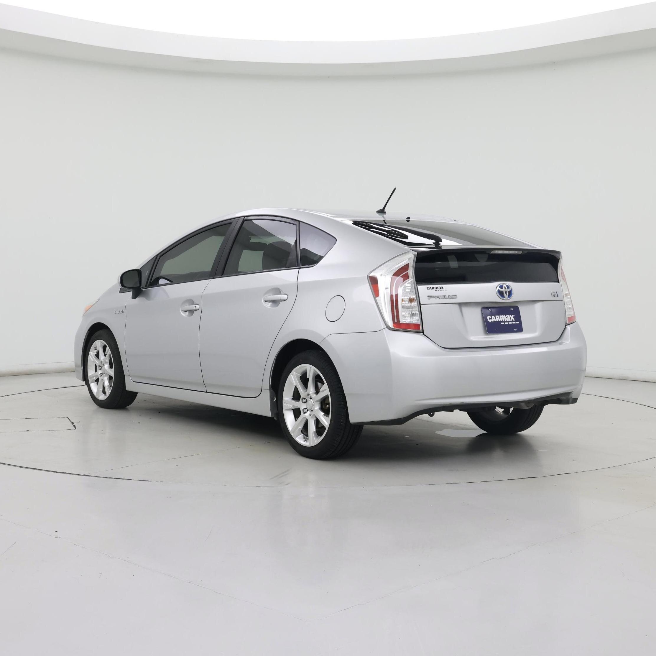 Thumbnail: 2013 Toyota Prius - 2