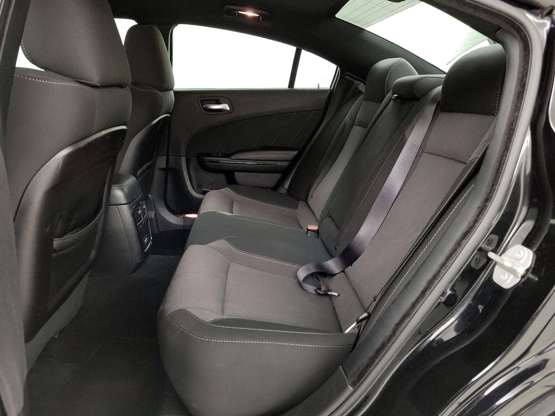 Thumbnail: 2019 Dodge Charger - 18