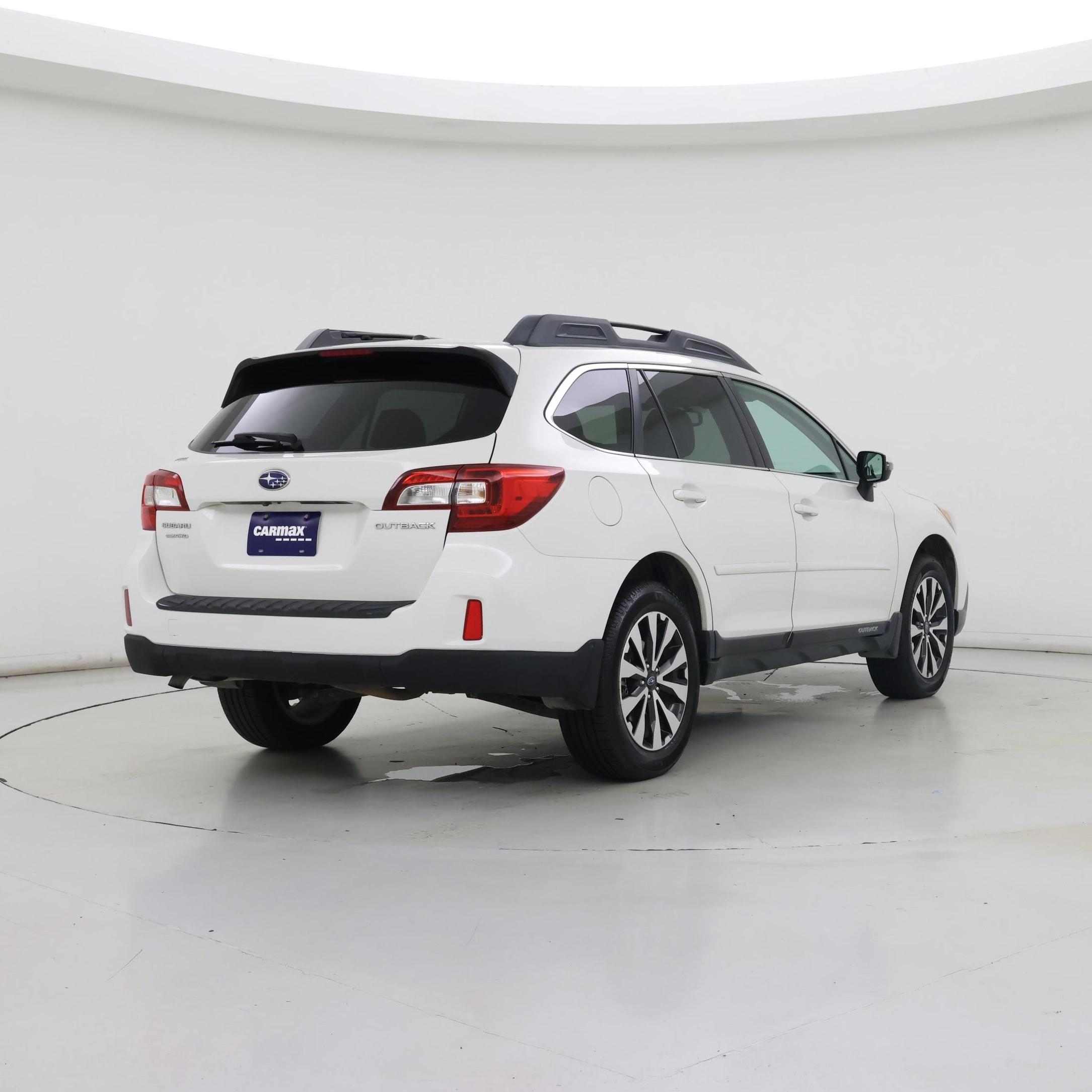 Thumbnail: 2015 Subaru Outback - 8