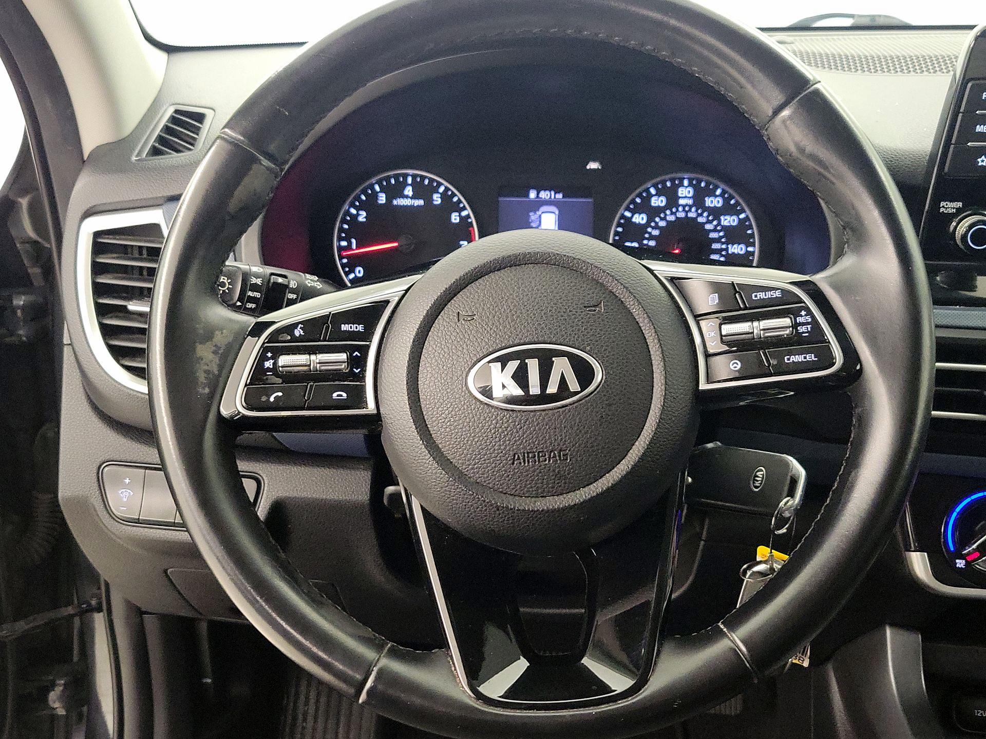 Thumbnail: 2021 Kia Seltos - 10