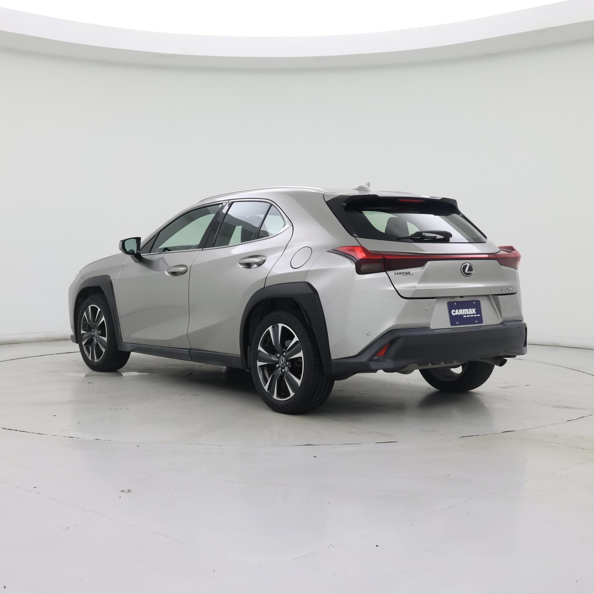 Thumbnail: 2019 Lexus UX - 2