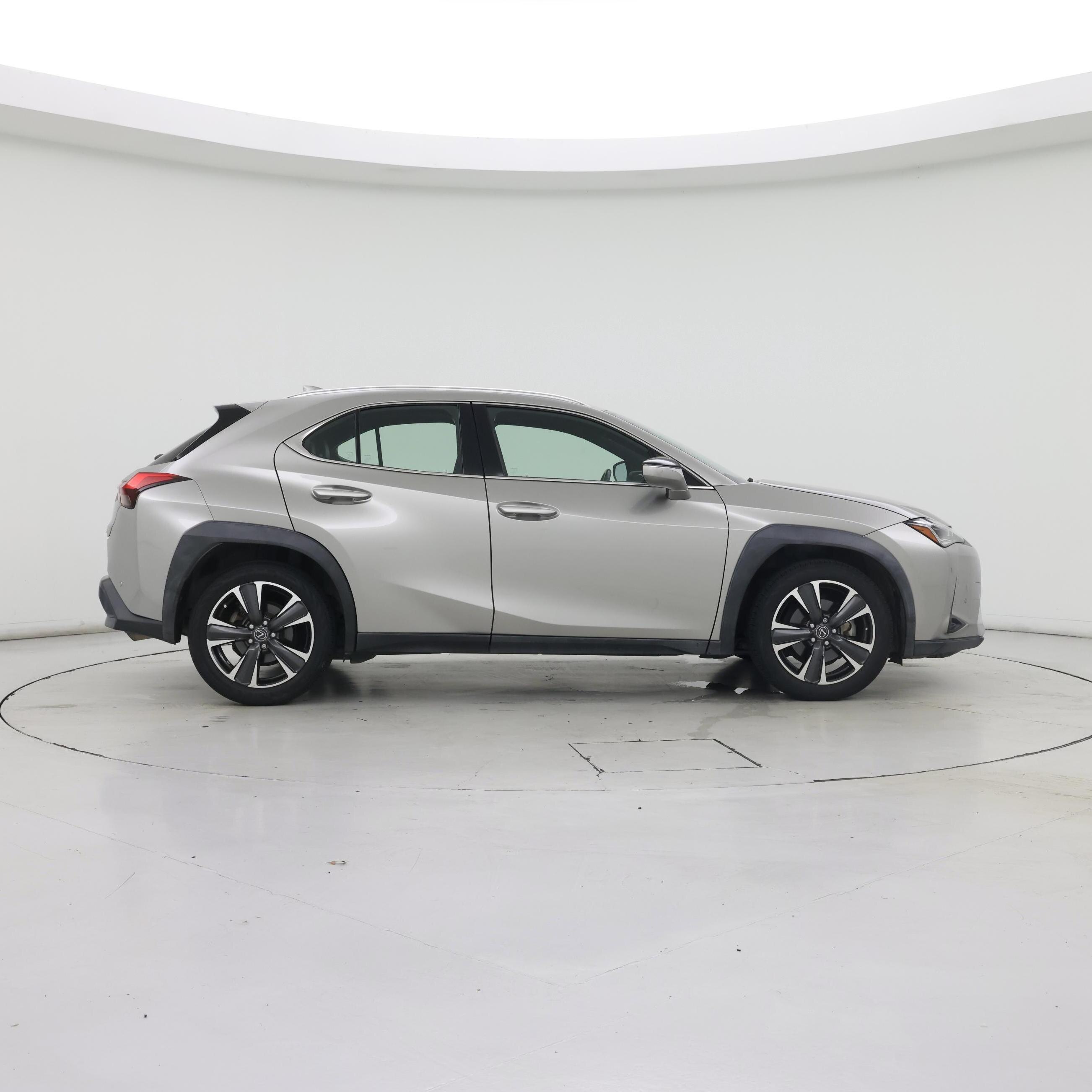 Thumbnail: 2019 Lexus UX - 7