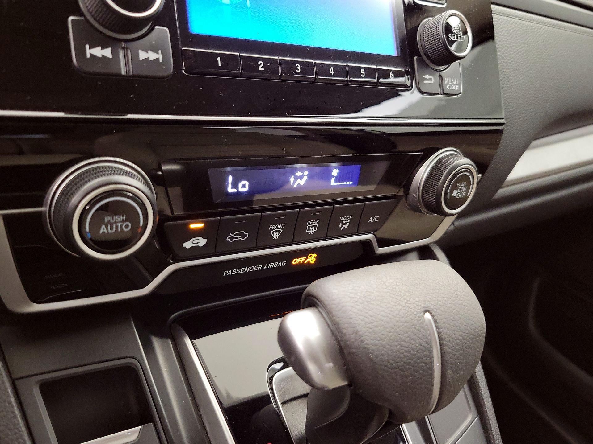 Thumbnail: 2018 Honda CR-V - 16