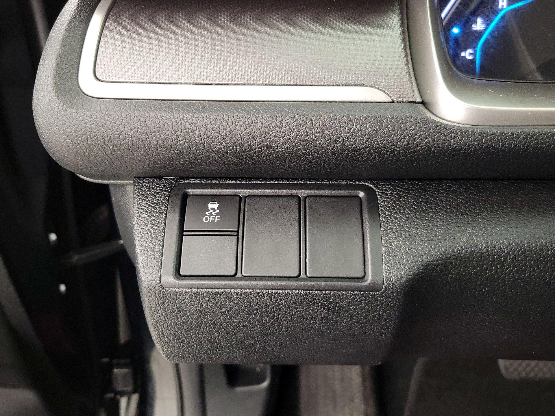 Thumbnail: 2016 Honda Civic - 13