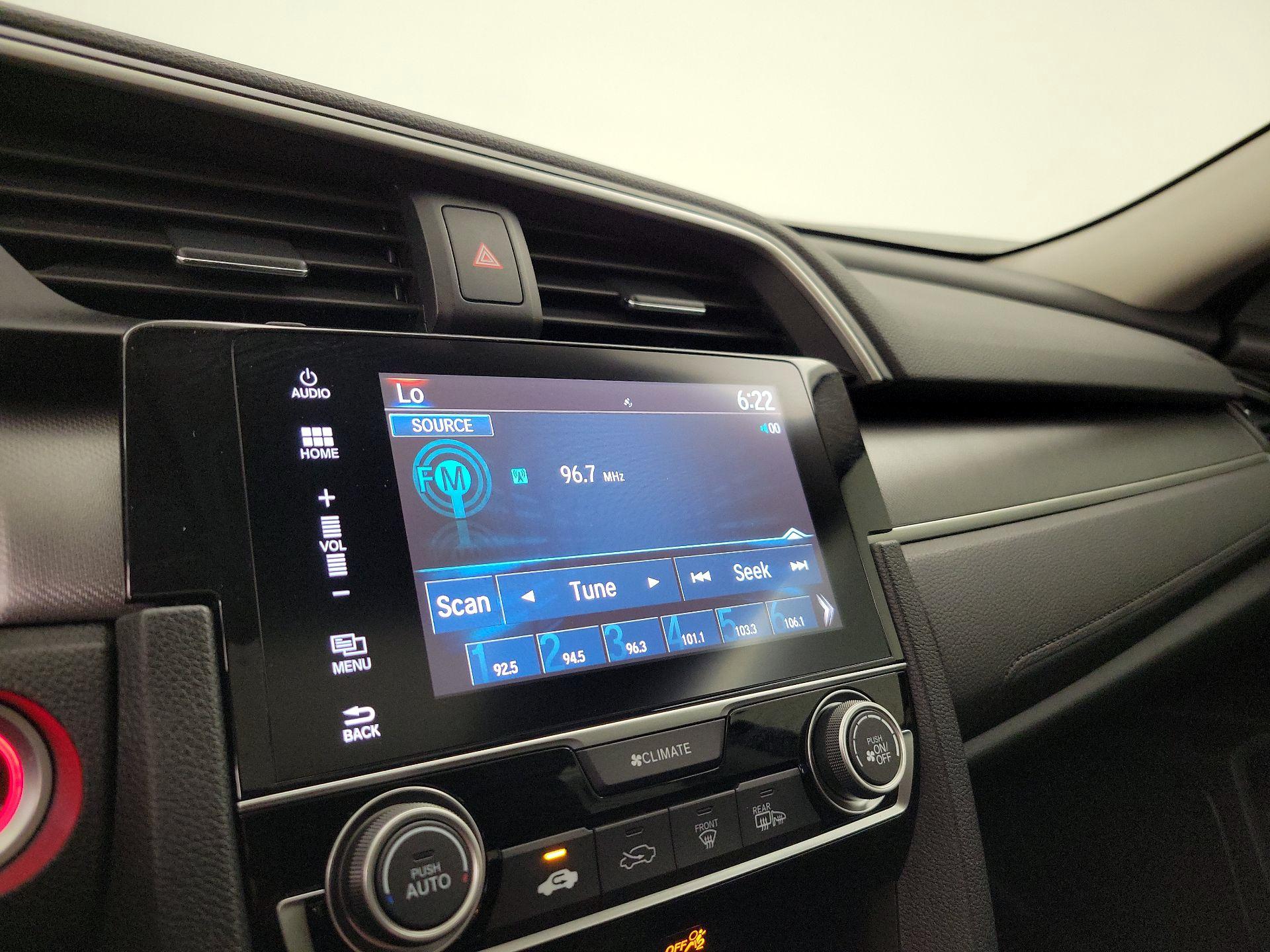 Thumbnail: 2016 Honda Civic - 15