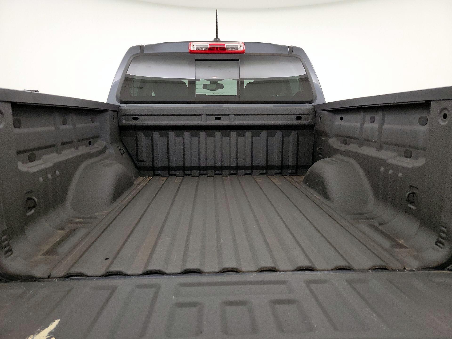 Thumbnail: 2017 GMC Canyon - 19