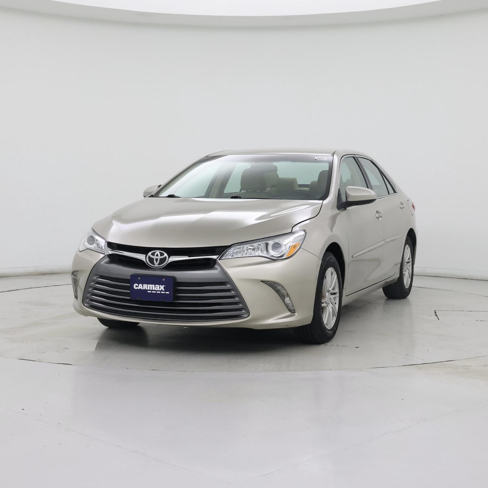 Thumbnail: 2015 Toyota Camry - 4