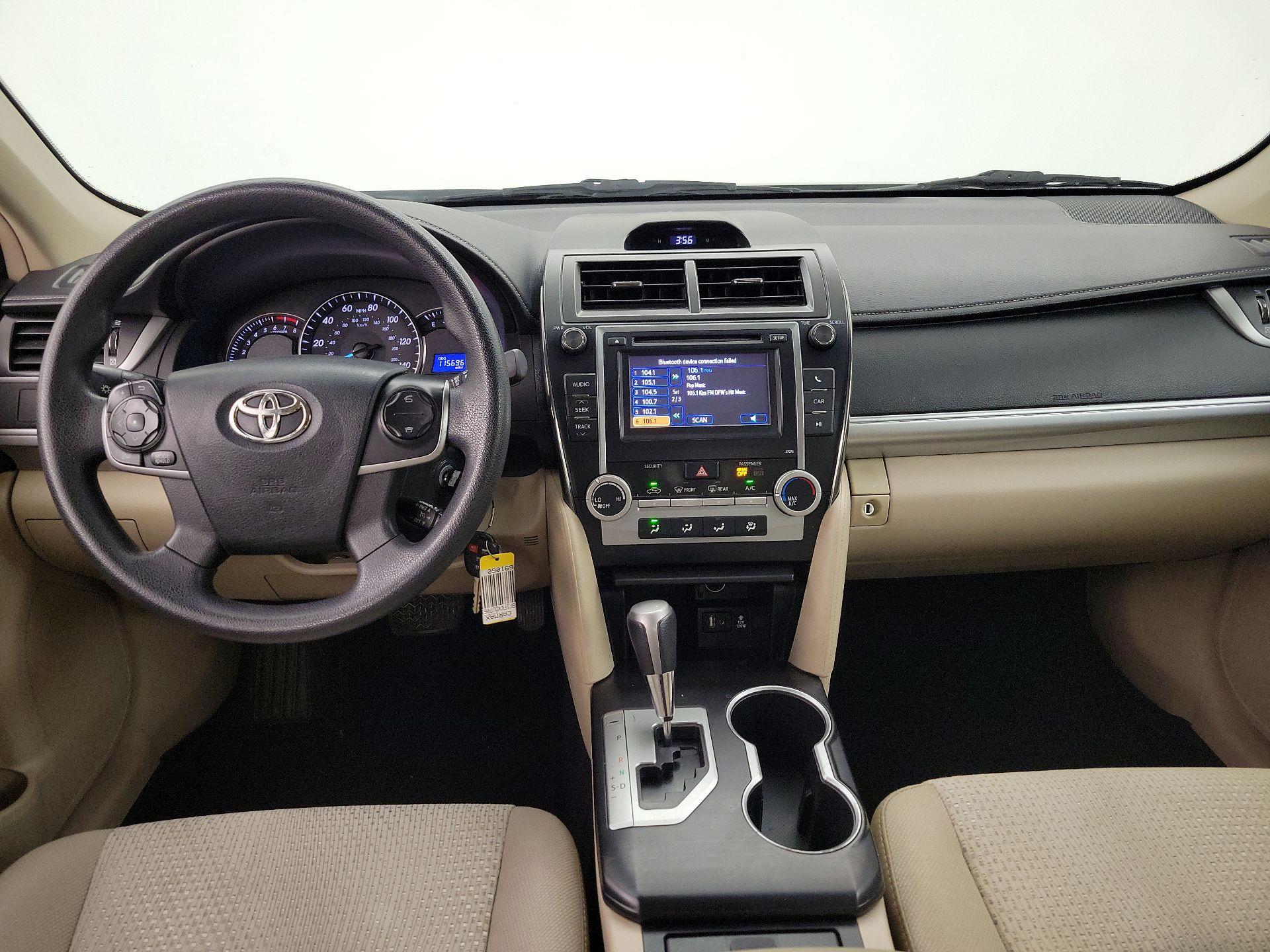 Thumbnail: 2013 Toyota Camry - 9