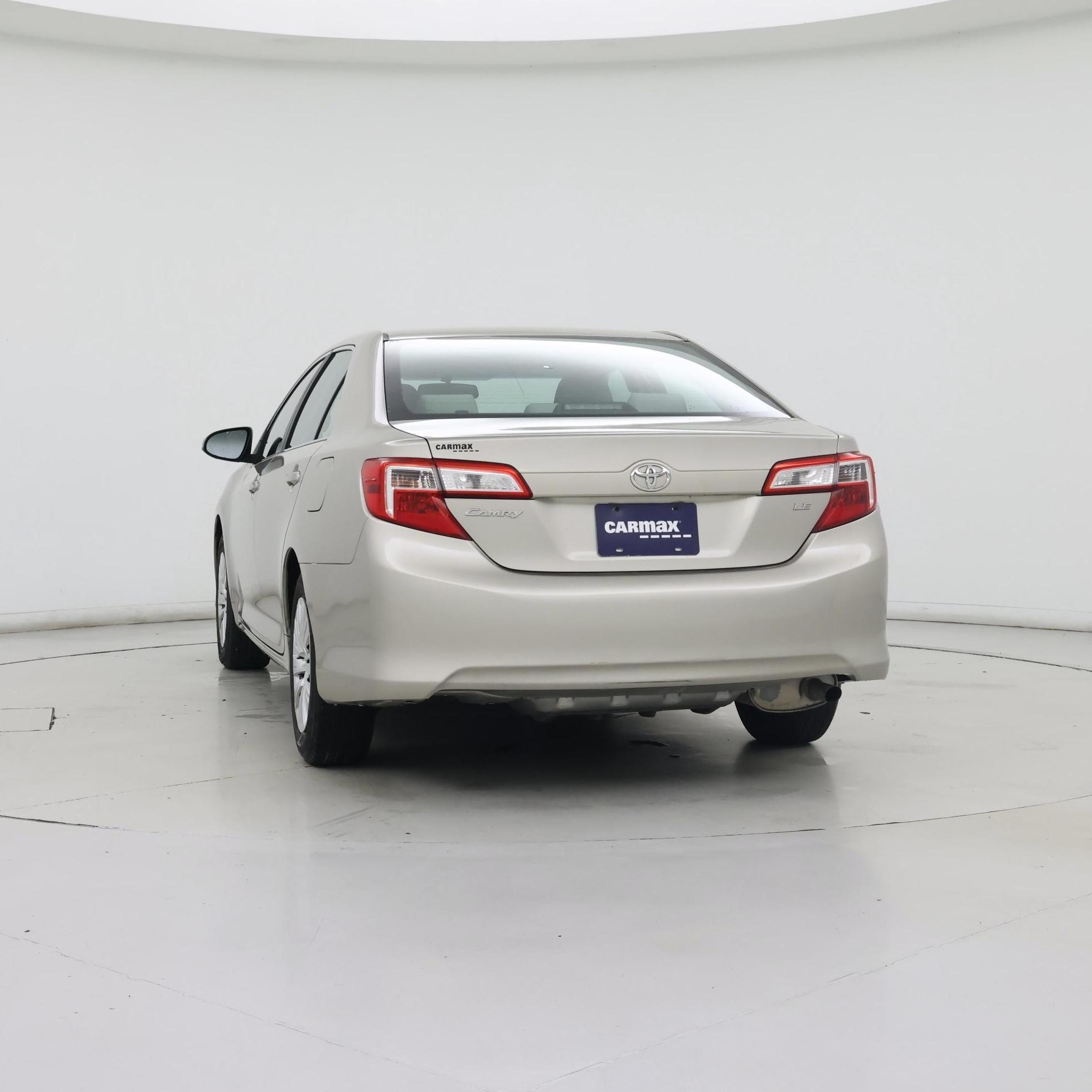 Thumbnail: 2013 Toyota Camry - 6