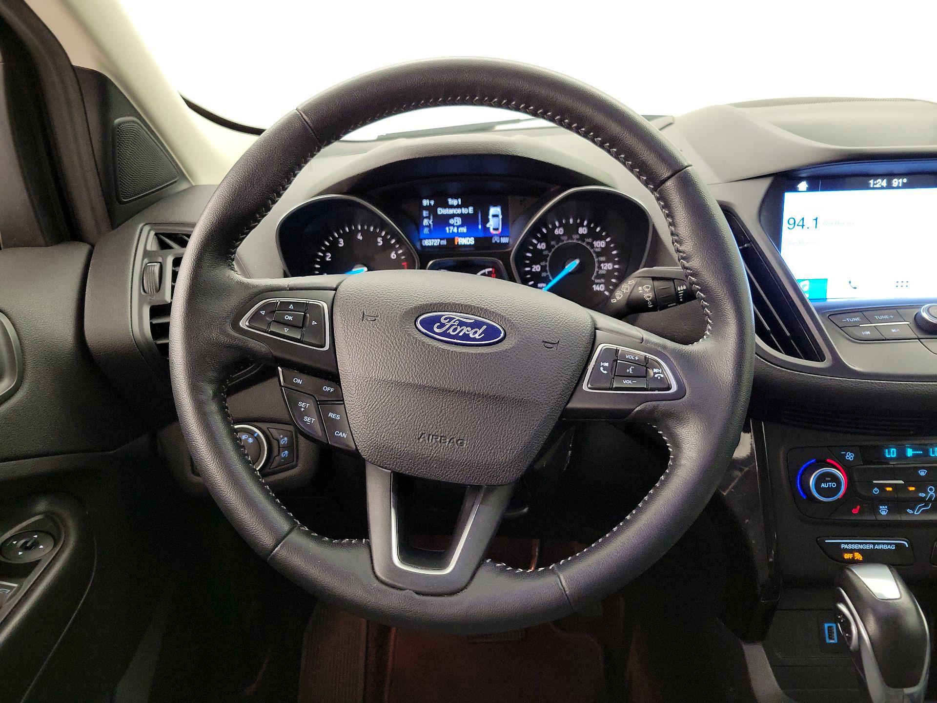 Thumbnail: 2019 Ford Escape - 10