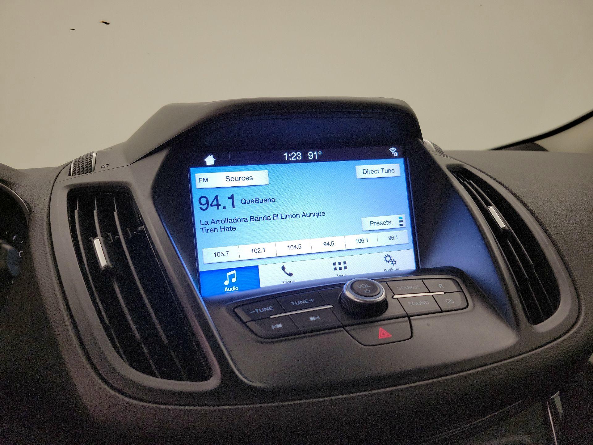 Thumbnail: 2019 Ford Escape - 15