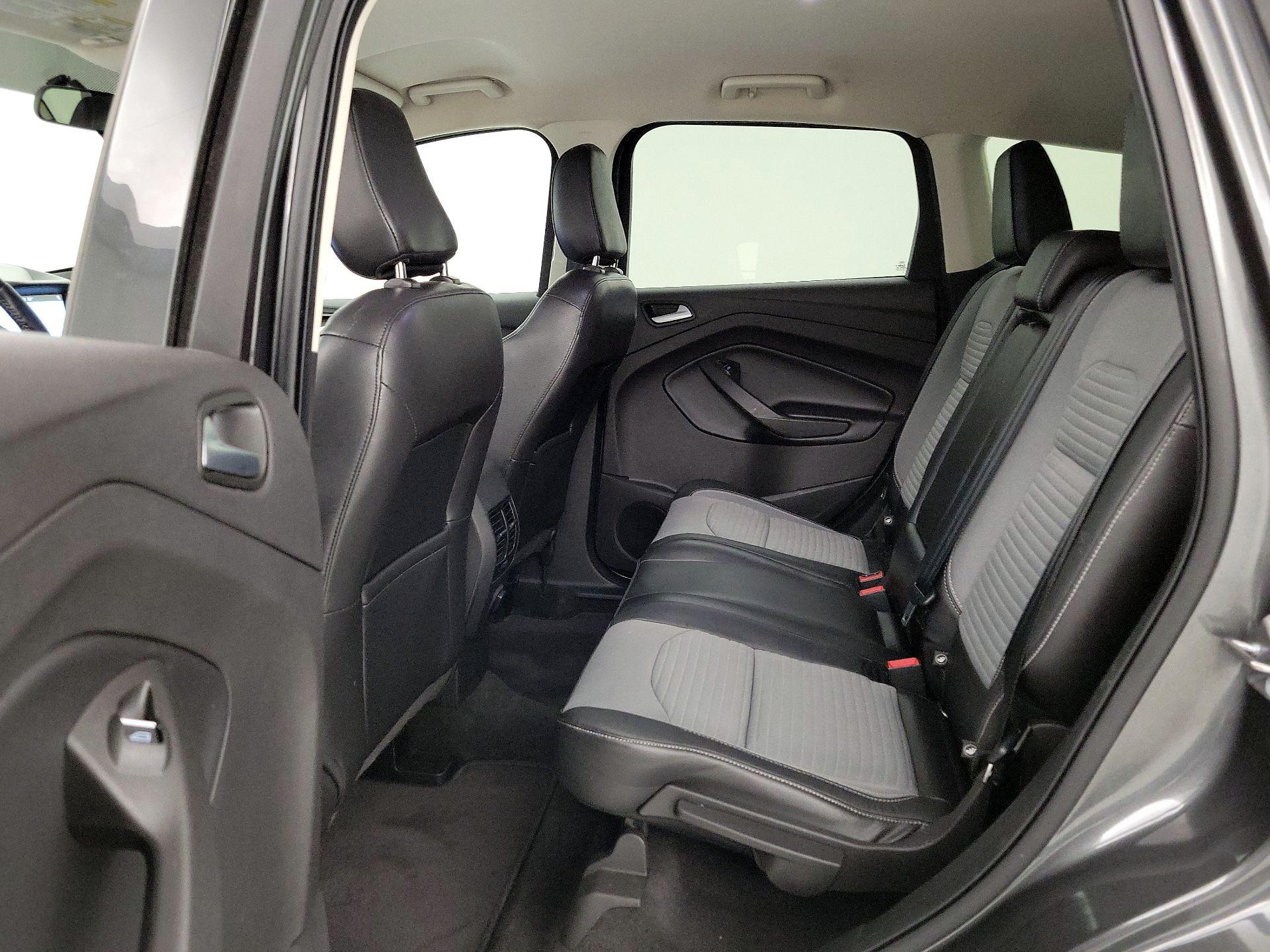 Thumbnail: 2019 Ford Escape - 18