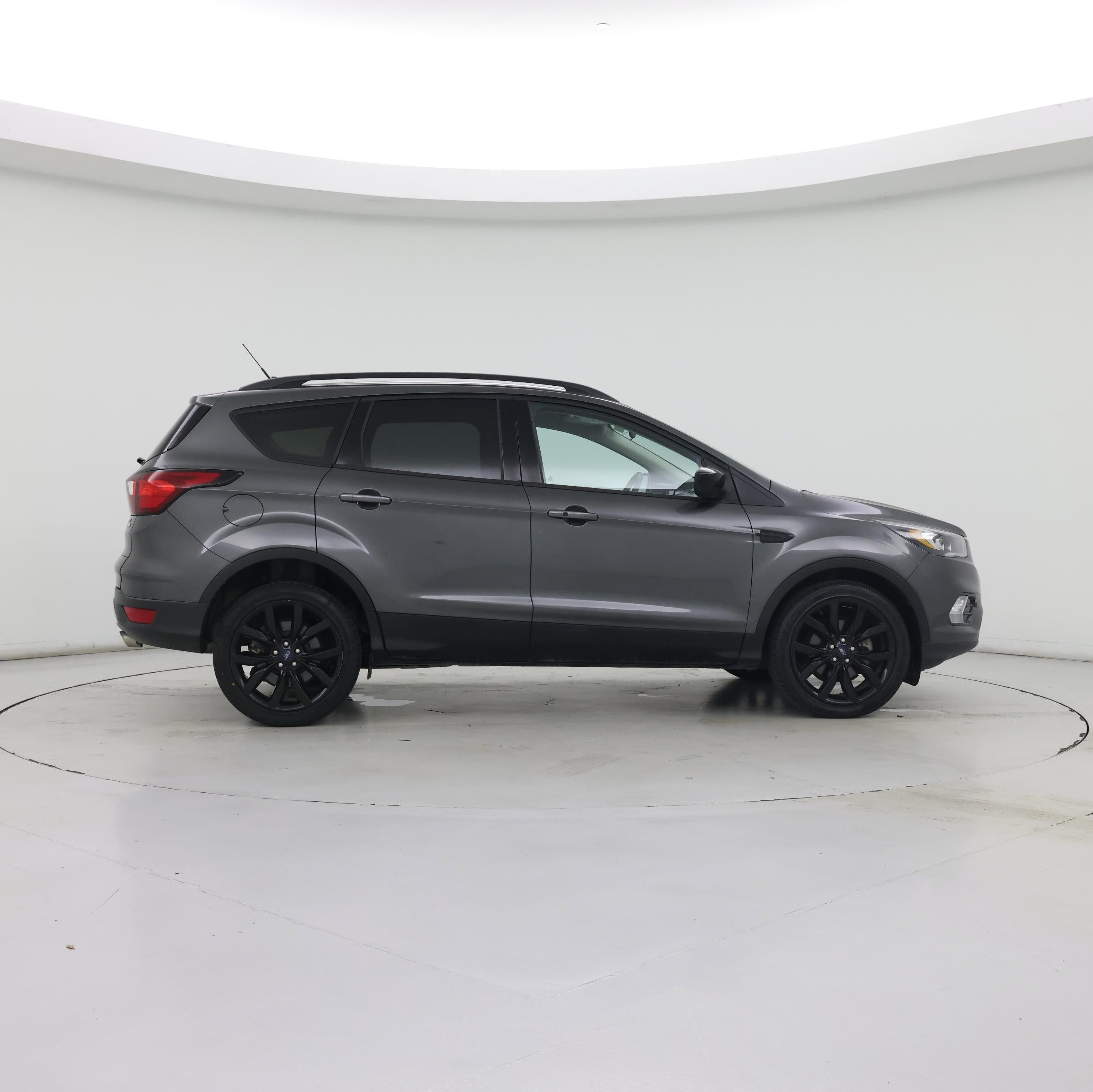 Thumbnail: 2019 Ford Escape - 7