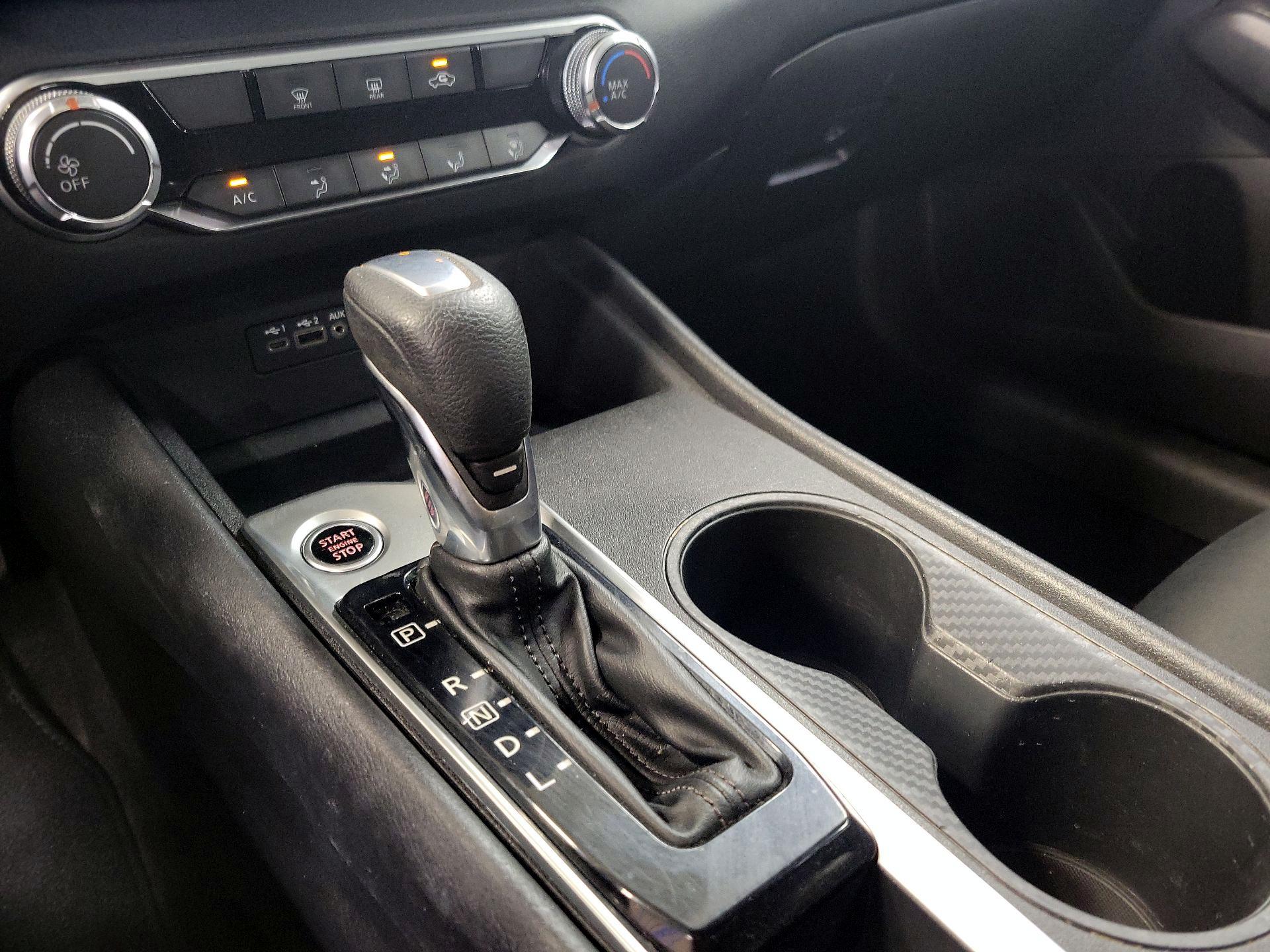 Thumbnail: 2019 Nissan Altima - 17