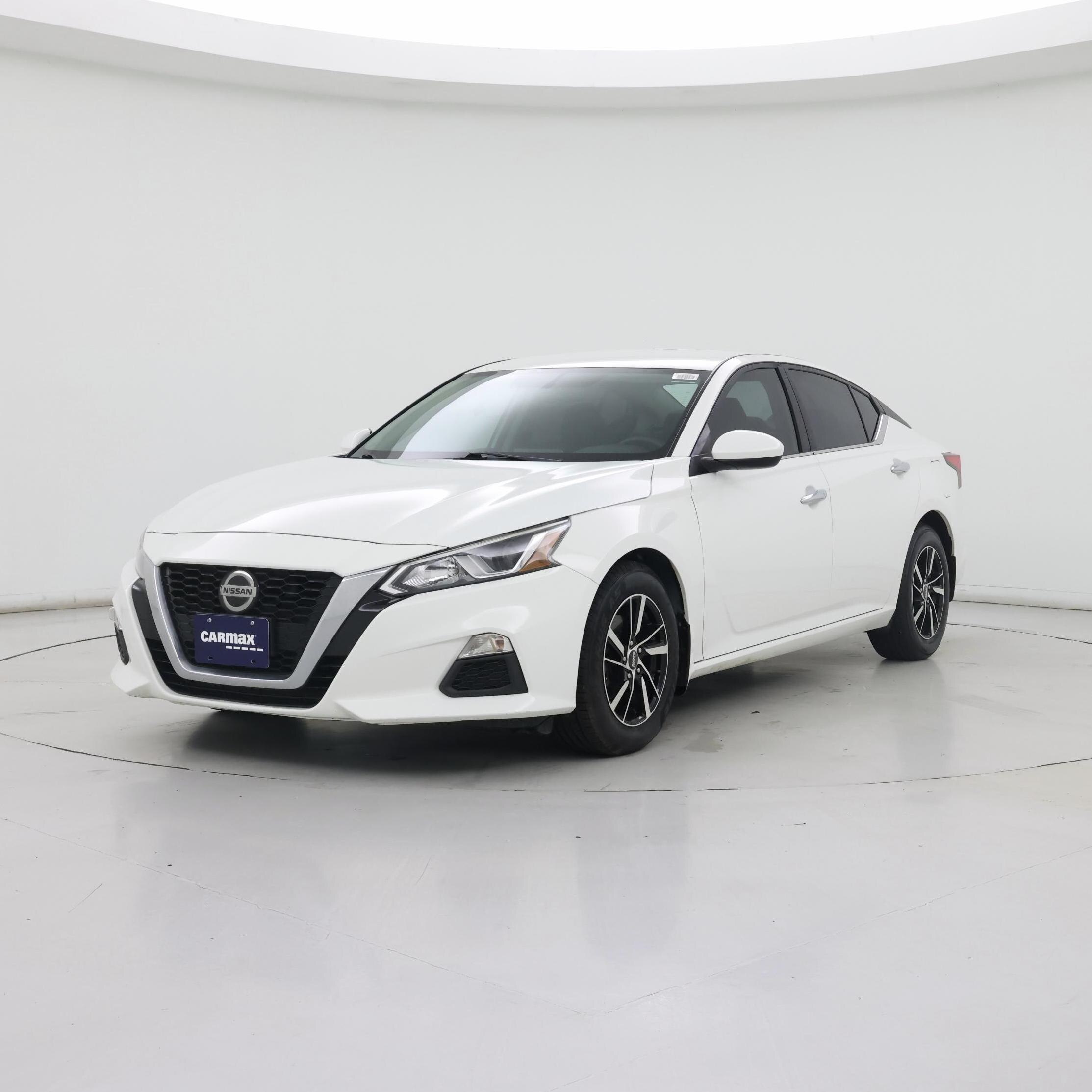 Thumbnail: 2019 Nissan Altima - 4