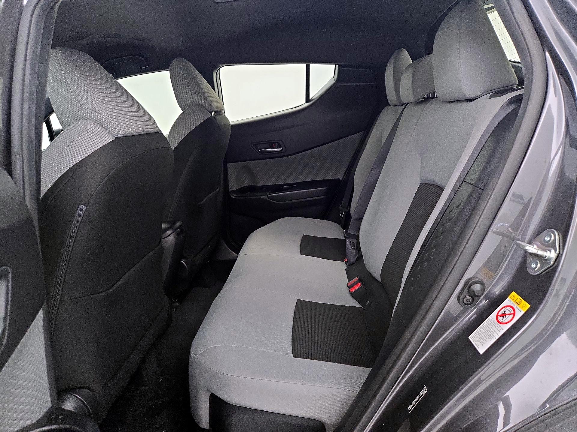 Thumbnail: 2019 Toyota C-HR - 19