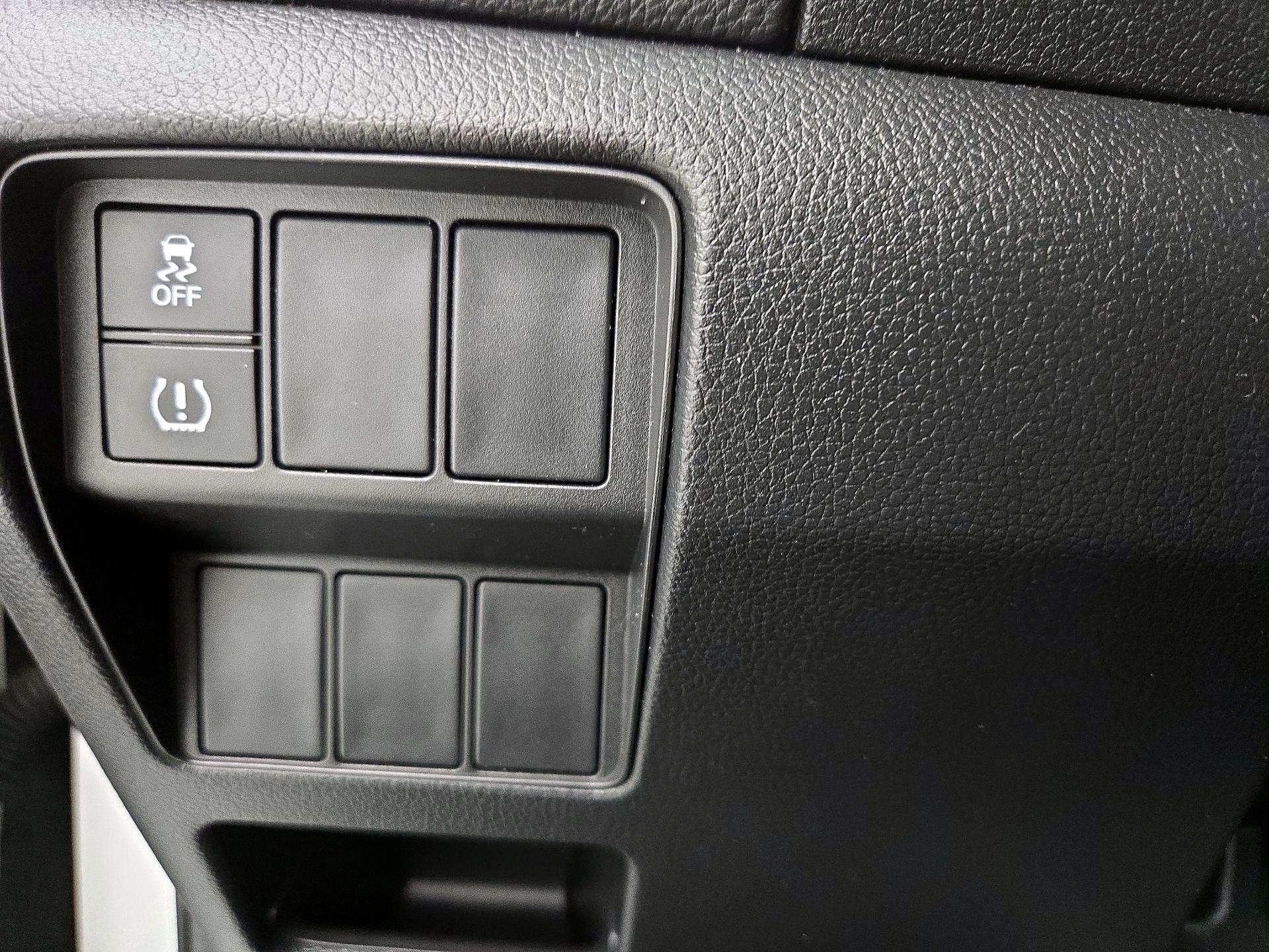 Thumbnail: 2018 Honda CR-V - 13