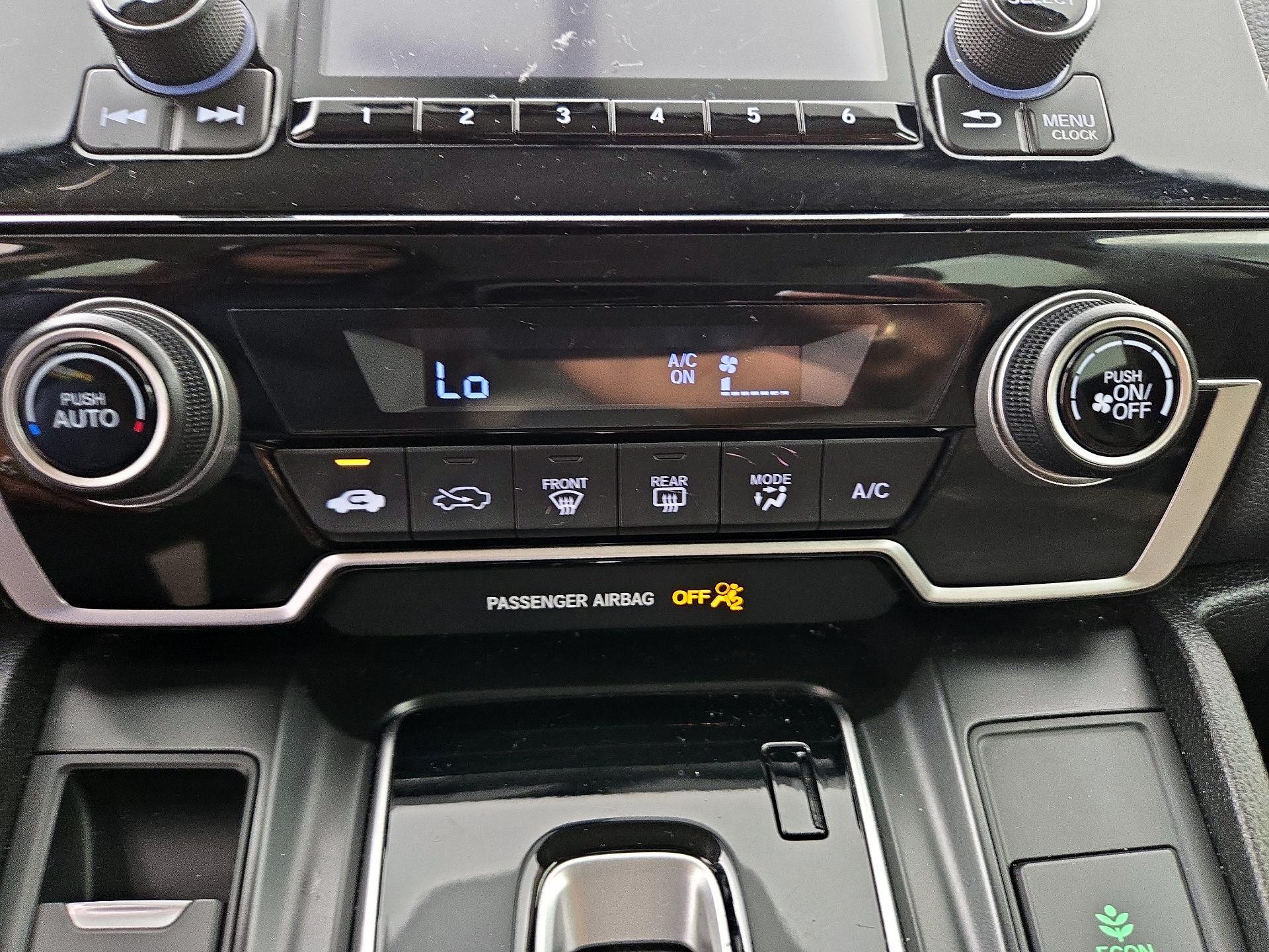 Thumbnail: 2018 Honda CR-V - 16