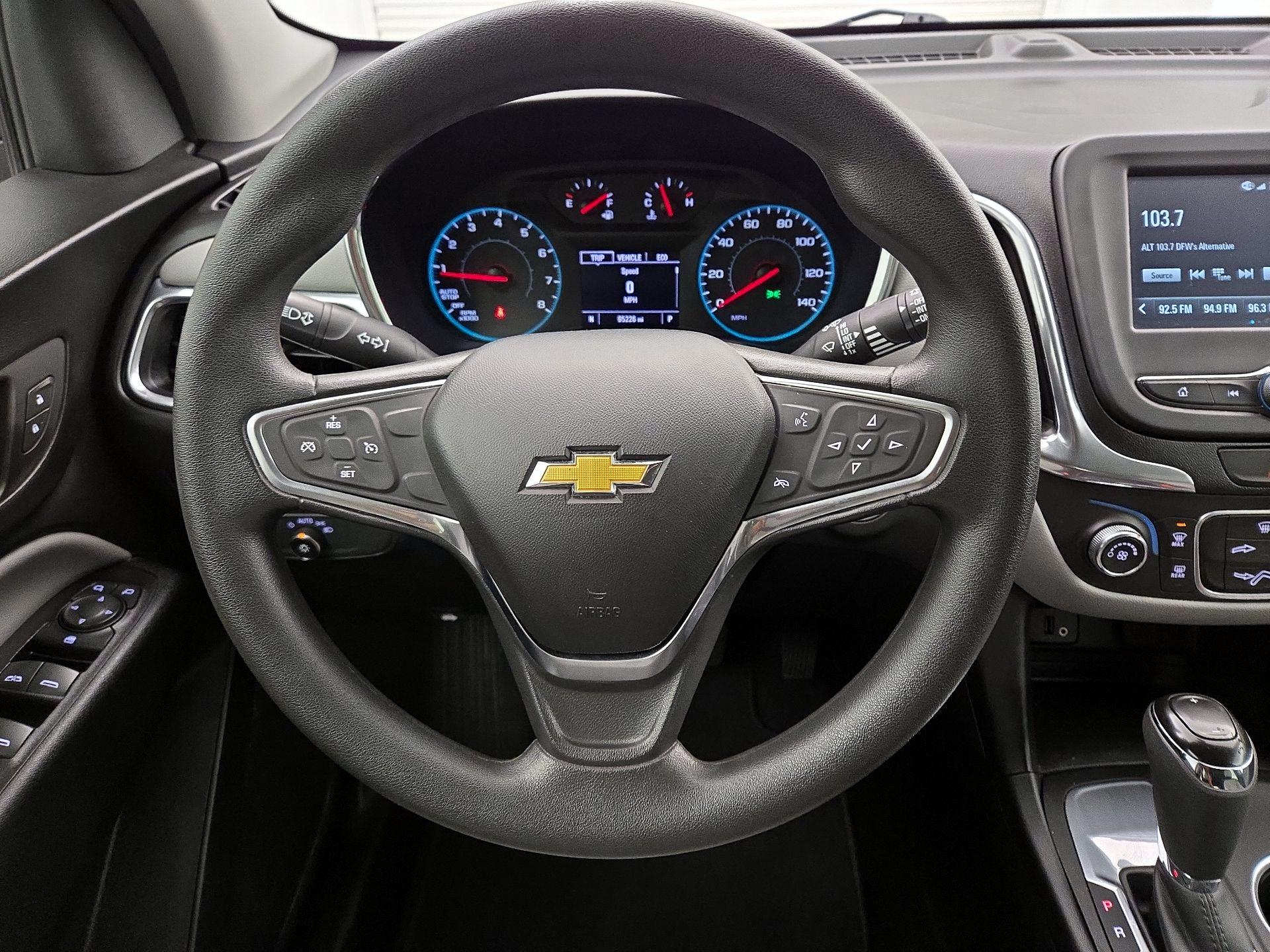 Thumbnail: 2018 Chevrolet Equinox - 10