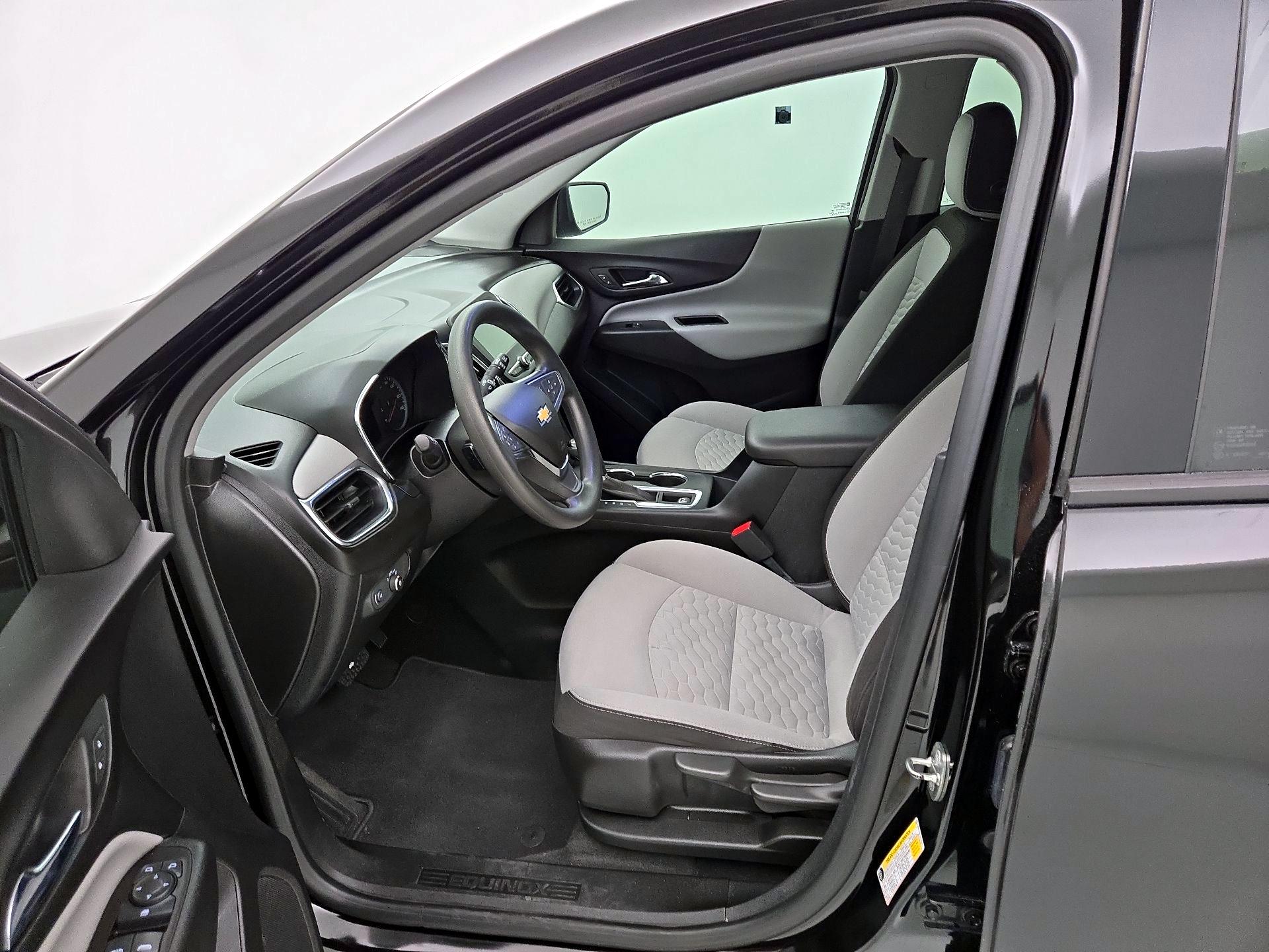 Thumbnail: 2018 Chevrolet Equinox - 11