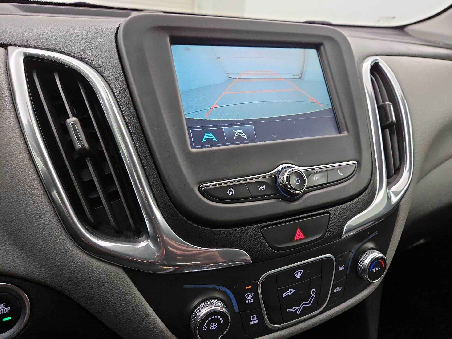Thumbnail: 2018 Chevrolet Equinox - 14
